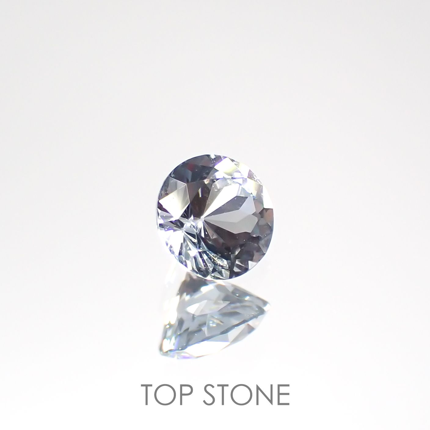 グレースピネル ビルマ産 ルース 0.29ct[210813132]3.9×3.9mm前後
