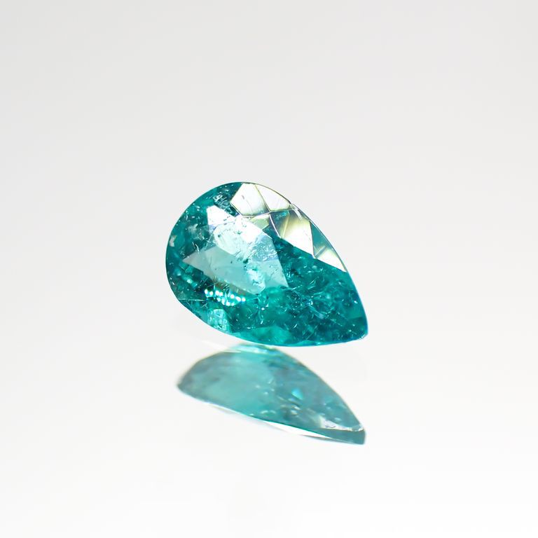 パライバトルマリン(宝石名トルマリン/別名パライバ・トルマリン)ブラジル・バターリャ鉱山産 0.14ct GIA鑑付[211113719]4.73x3.04mm前後