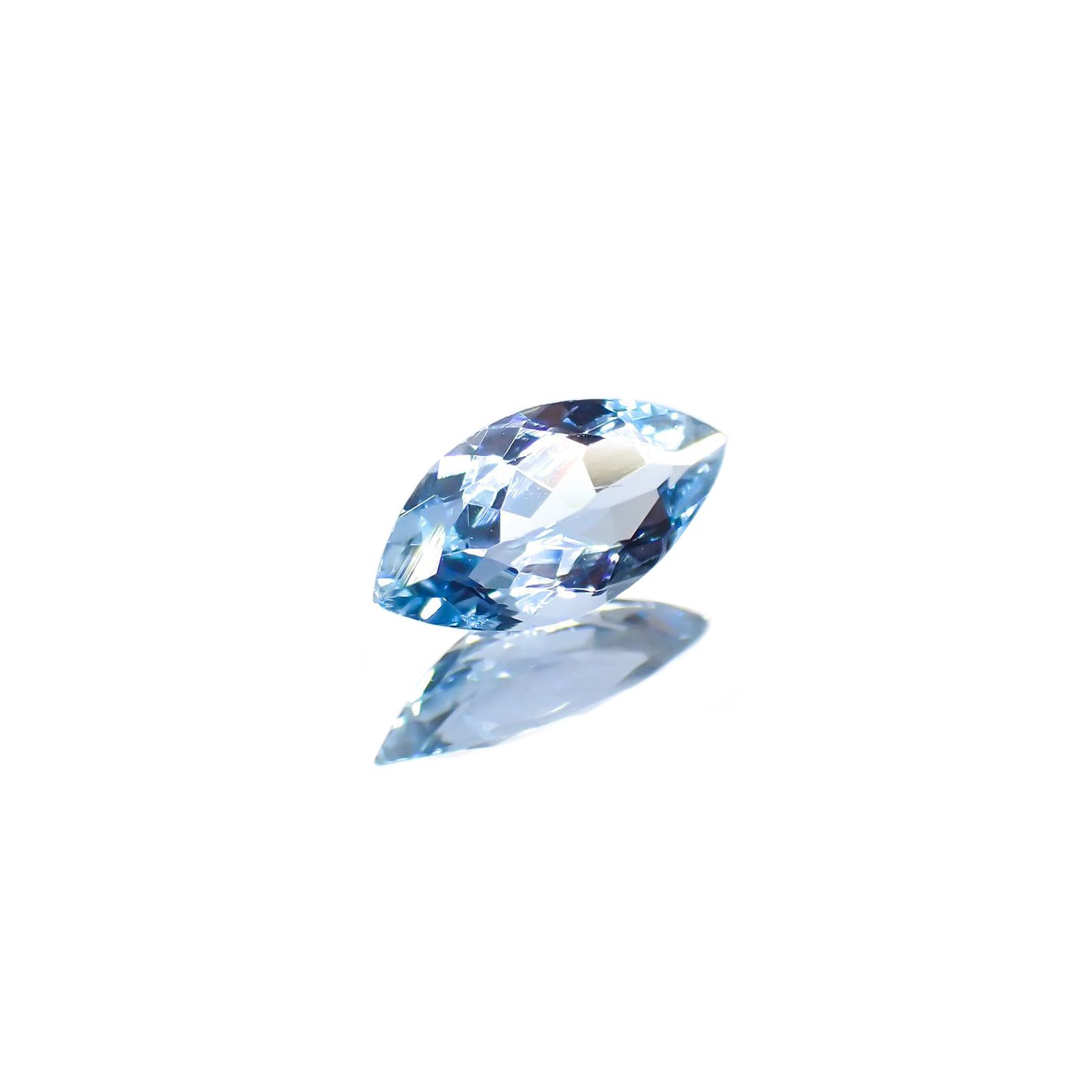 サンタマリアアクアマリン ブラジル産 0.40ct [220114048]7.5x4mm前後