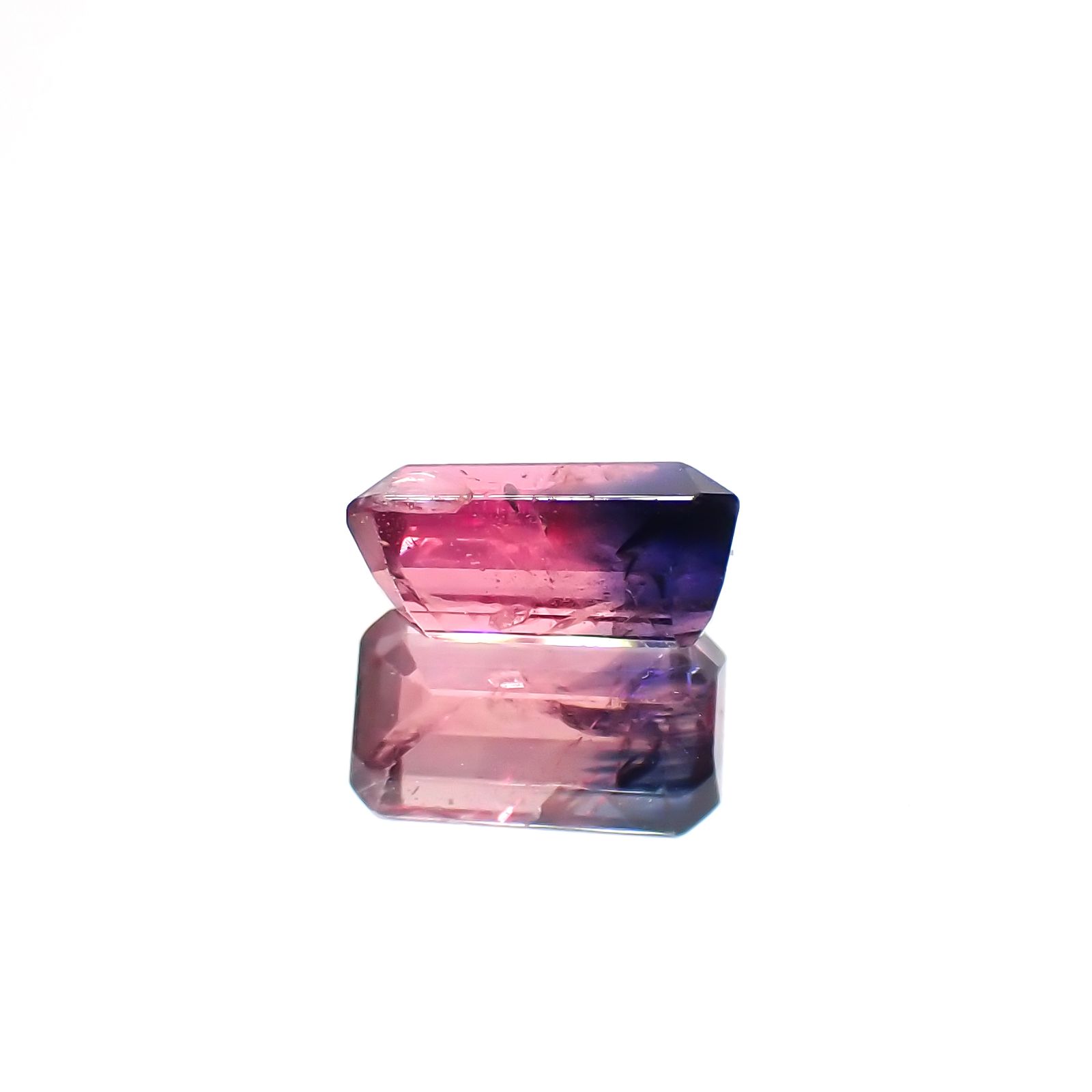 ウィンザーサファイア タンザニア・ウィンザー産 1.36ct[231224672]7.7x4.6mm前後