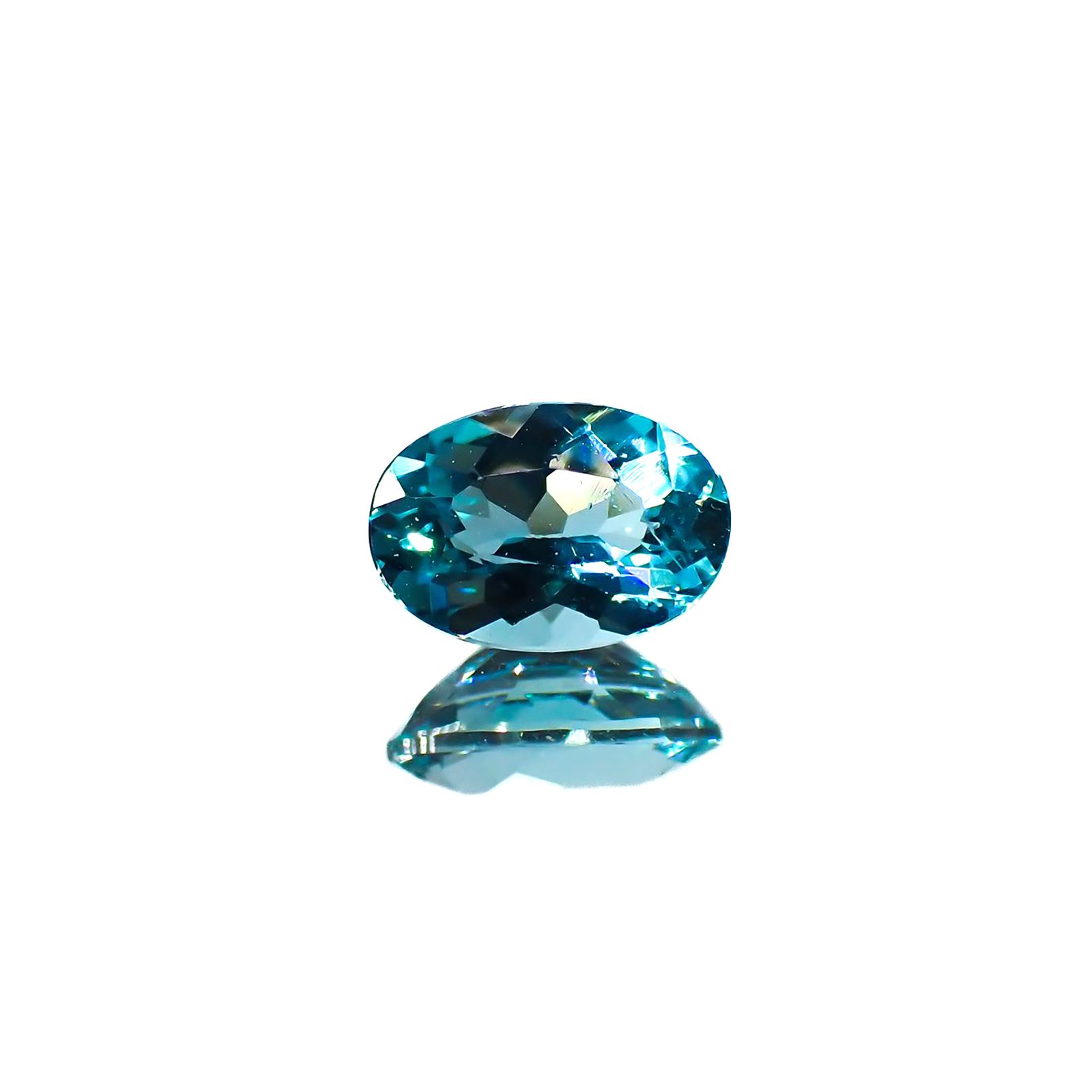 アパタイト(宝石名アパタイト)マダガスカル産 0.83ct 識別済