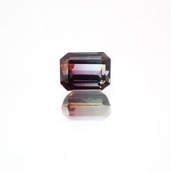 バイカラーサファイア(宝石名バイカラー・サファイア) タンザニア産 0.34ct 識別済[21069746]4.1×3.2mm前後