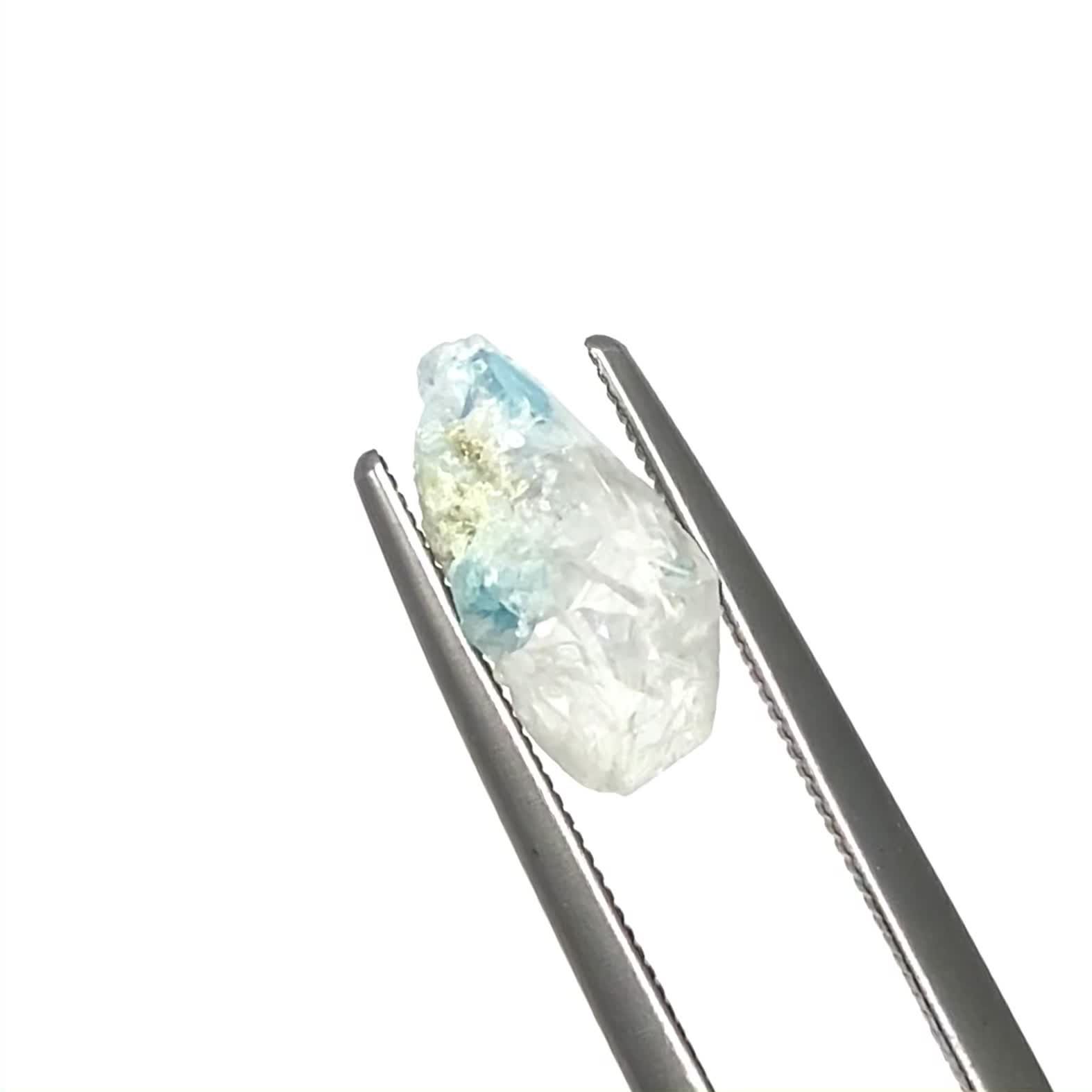 ユークレース 原石 ブラジル産 2.56ct[231023597]12.1x6.8mm前後 | TOP