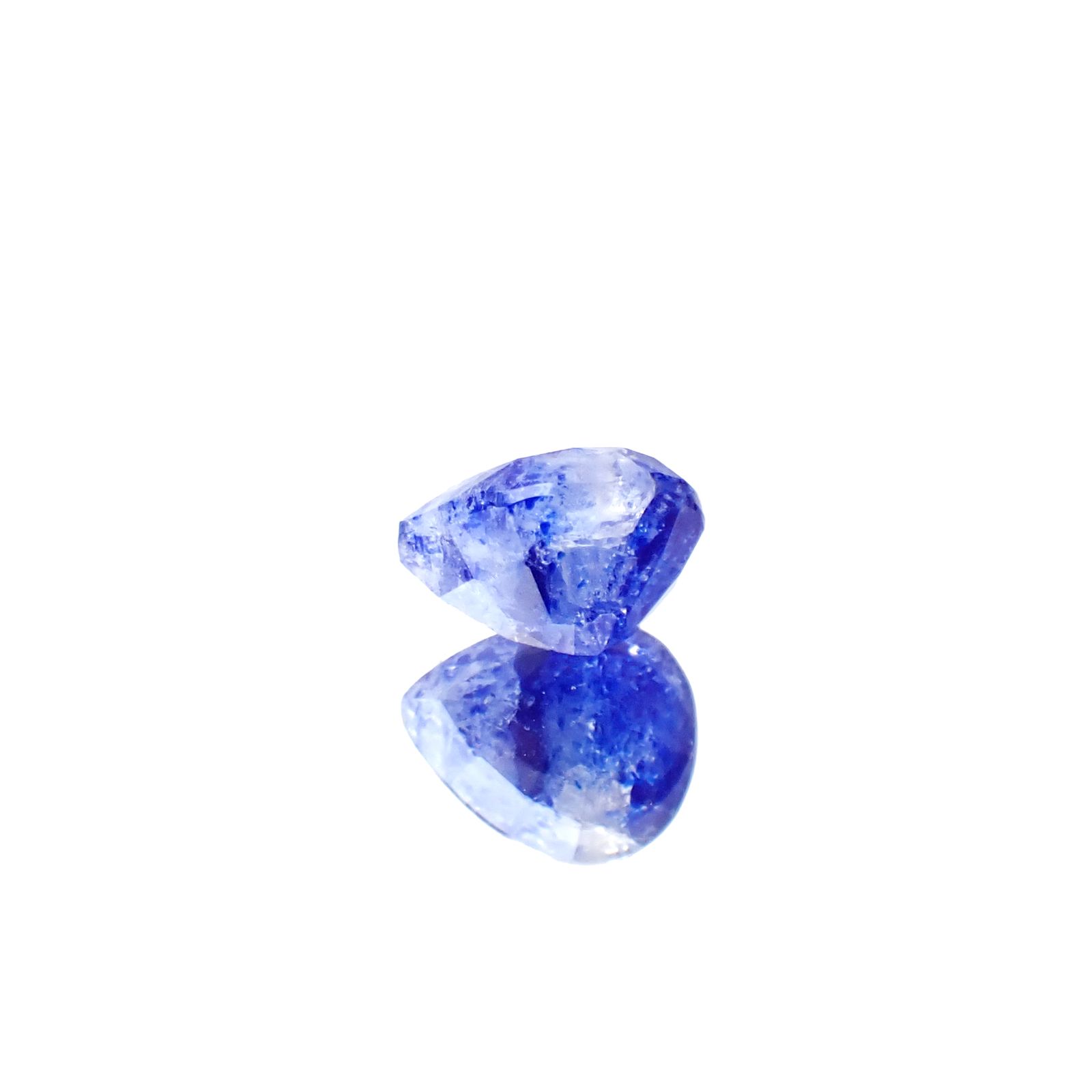 ラズライトインソーダライト フルオレッセンス アフガニスタン産 1.03ct [250530469]7.5x6.3mm前後