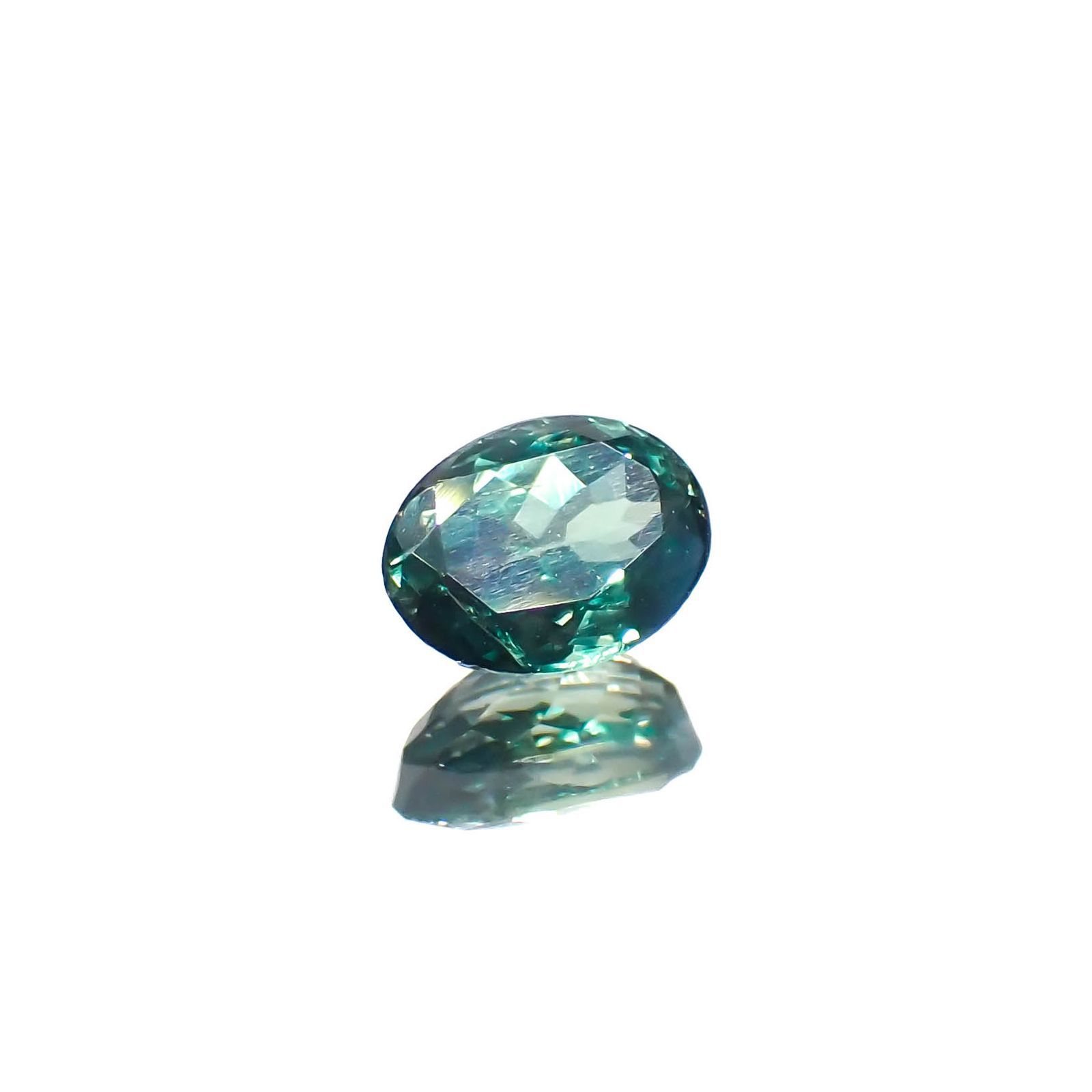 アレキサンドライト(宝石名アレキサンドライト)インド産 0.38ct 識別済[230120265]4.8x3.6mm前後