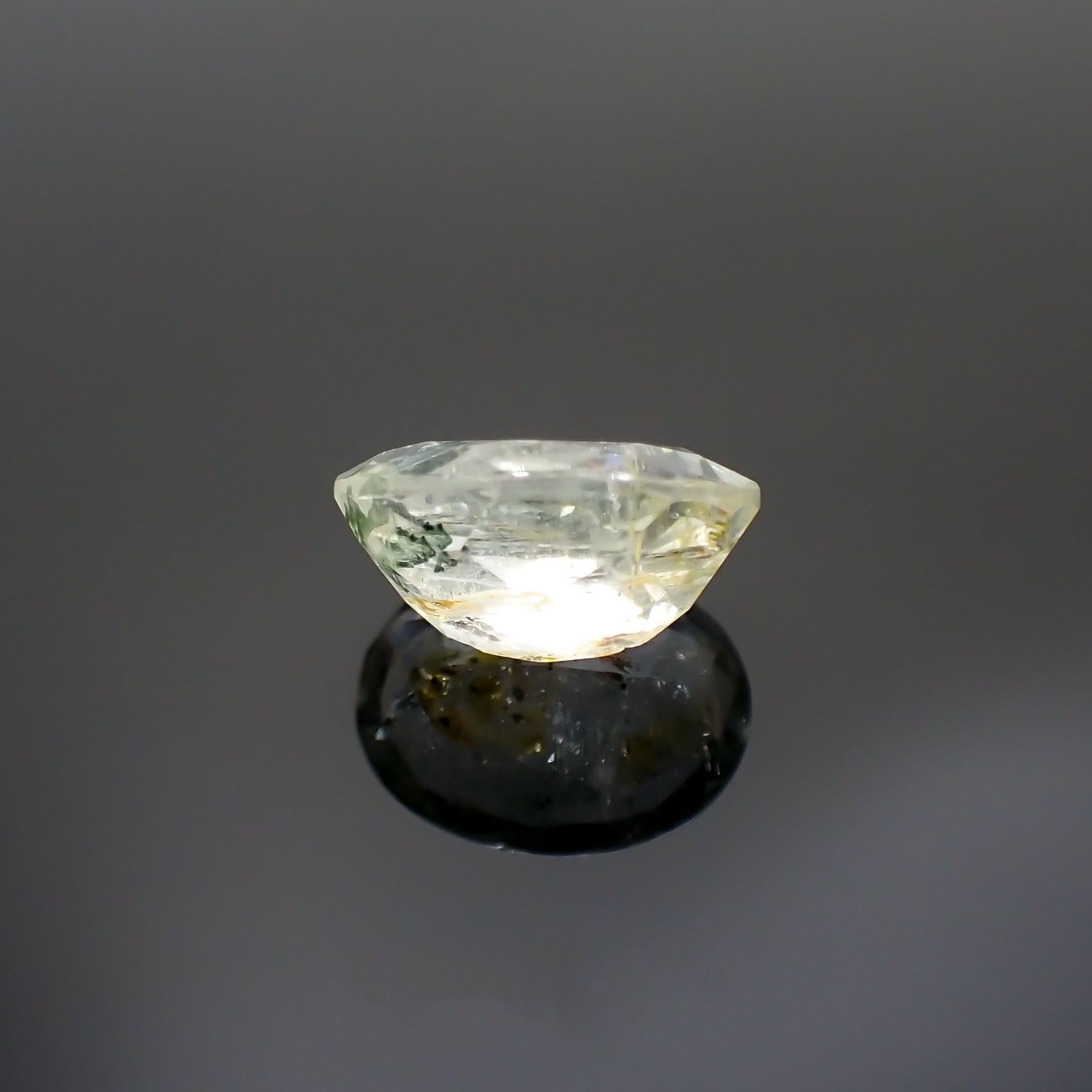 オーロラアクアマリン ブラジル産 2.88ct [220114400]10.6x8.1mm前後
