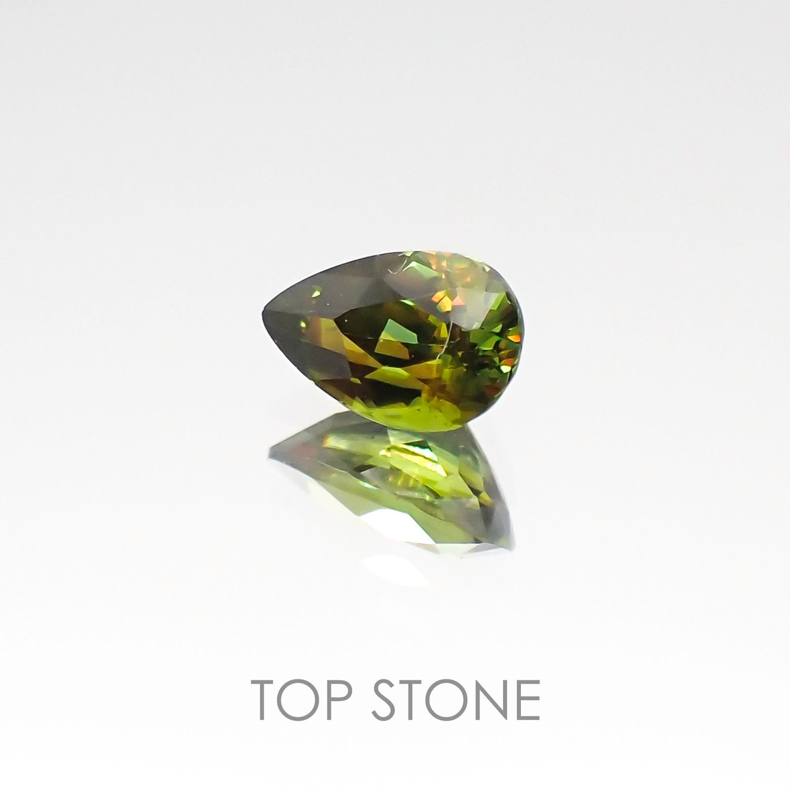 スフェーン パキスタン産 ルース 0.3ct[20107043]5.2×3.3mm前後