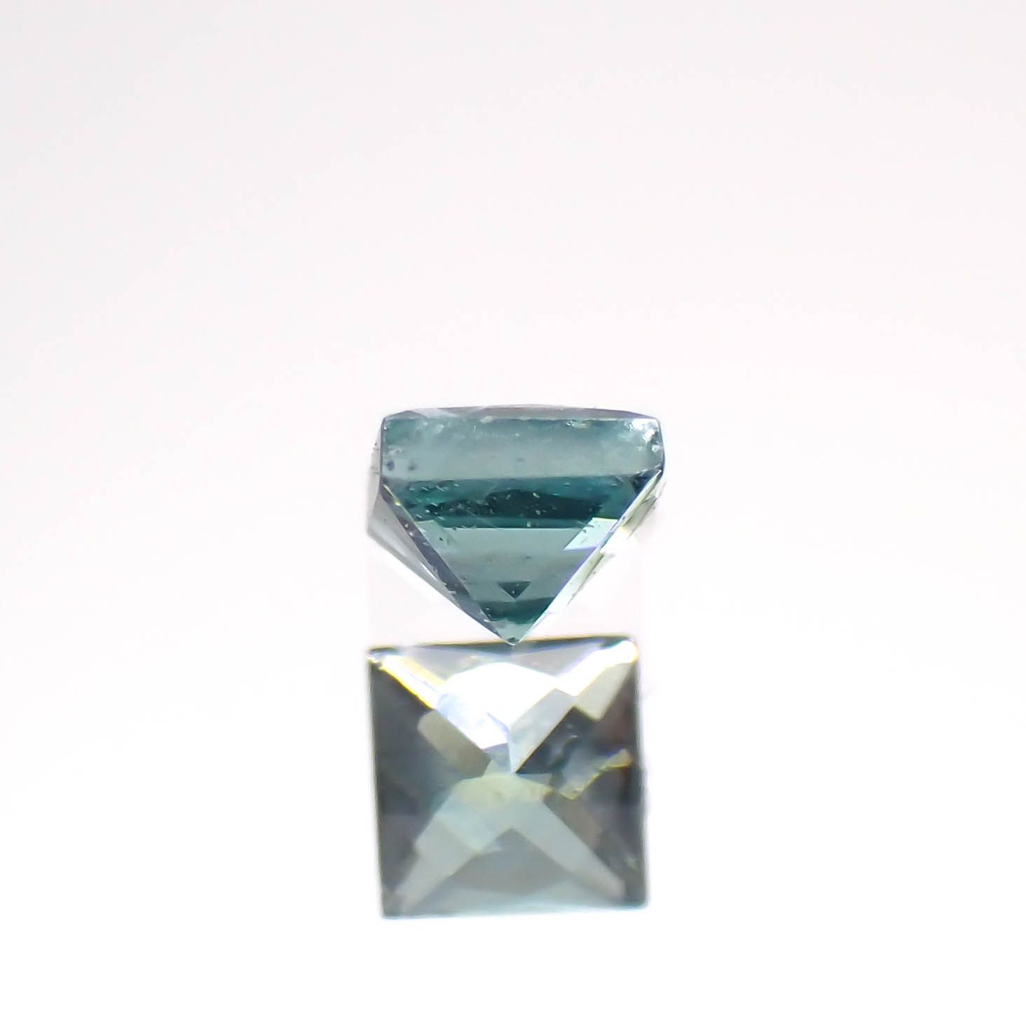 ◇プリンセスカット◇ブルーグリーンコーネルピン タンザニア産 0.074ct[230722853]2.1x2.1mm前後