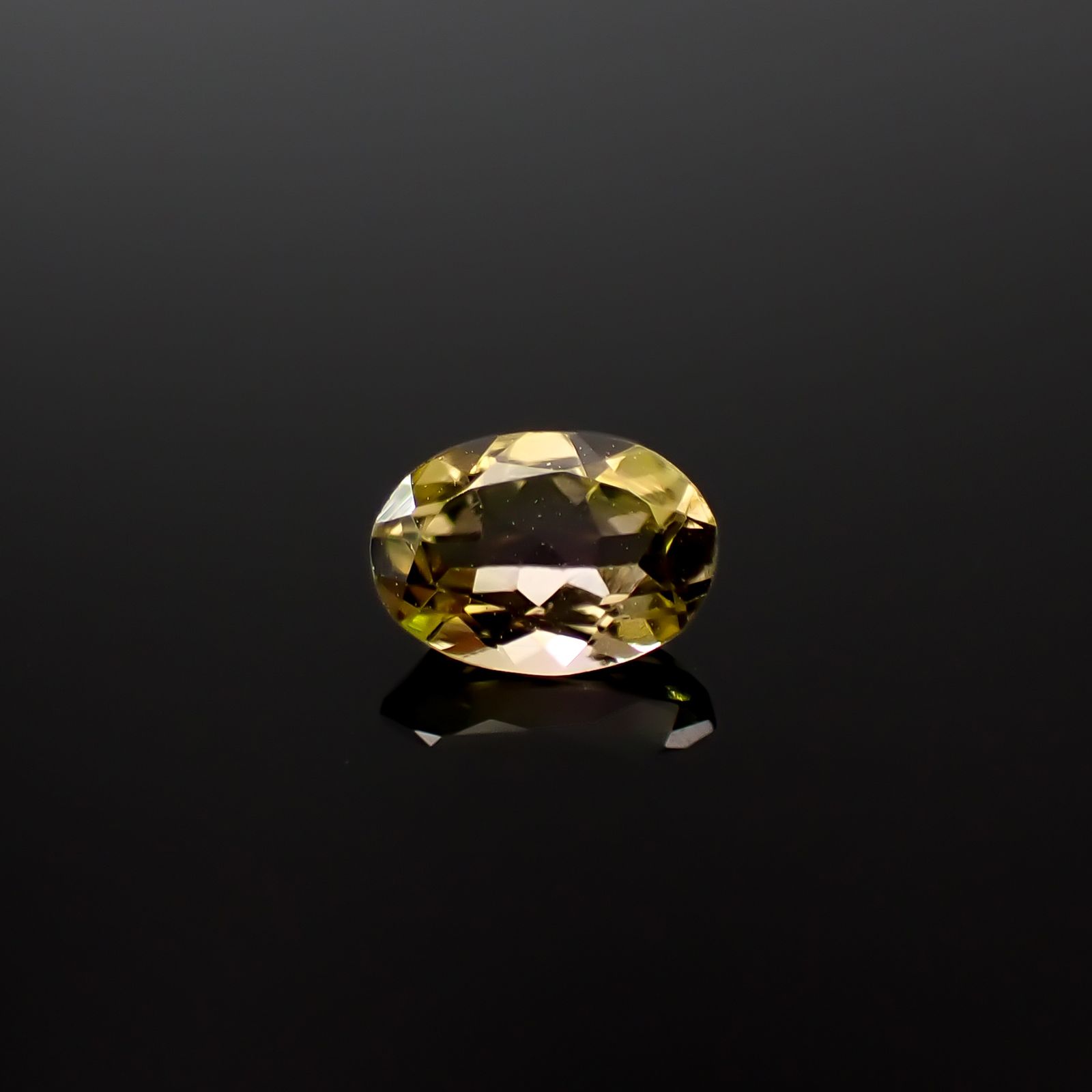 イエロートルマリン ブラジル産 0.46ct[240929023]6.2x4.4mm前後