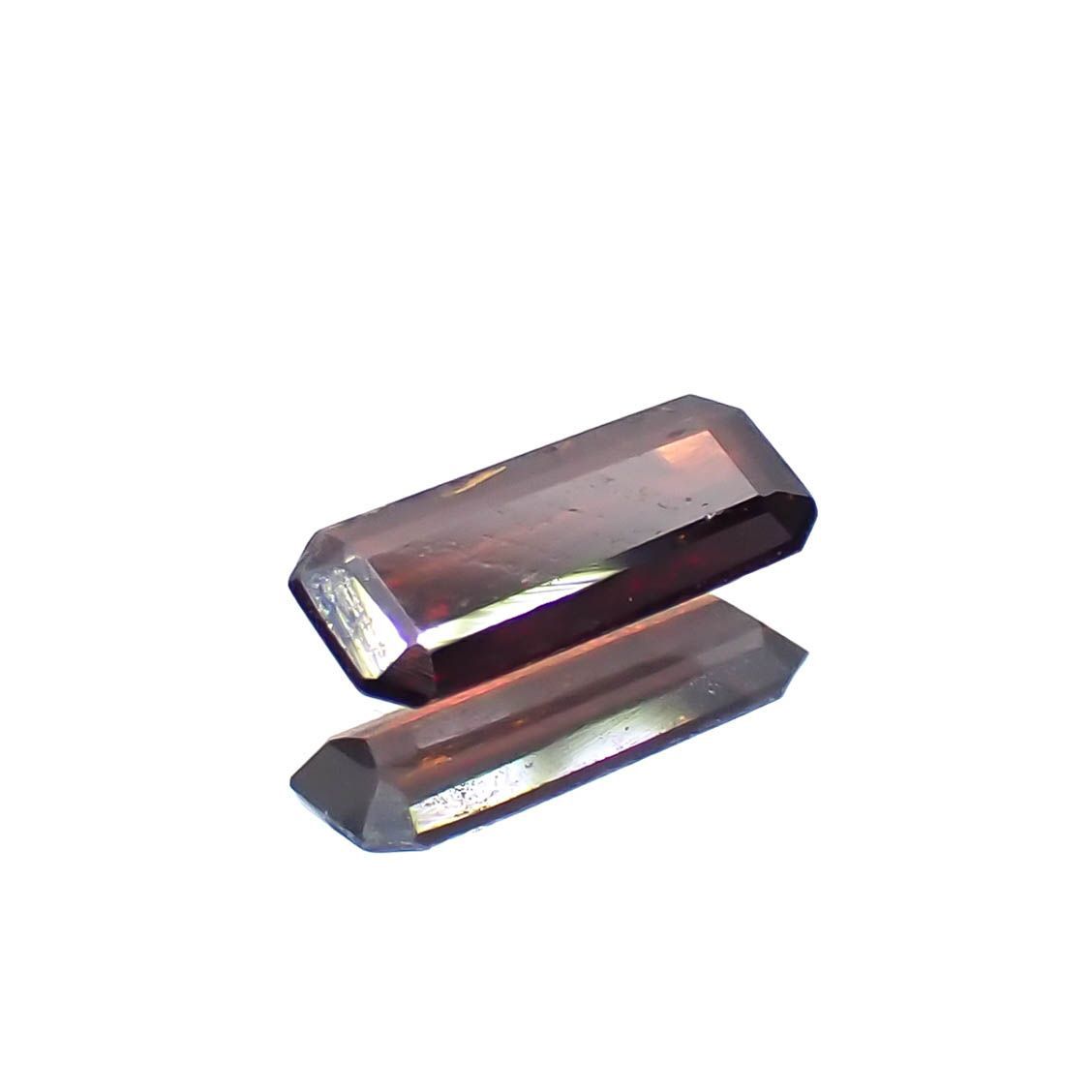 ルチル単結晶 ブラジル産 0.16ct[230119835]5.4x2.3mm前後