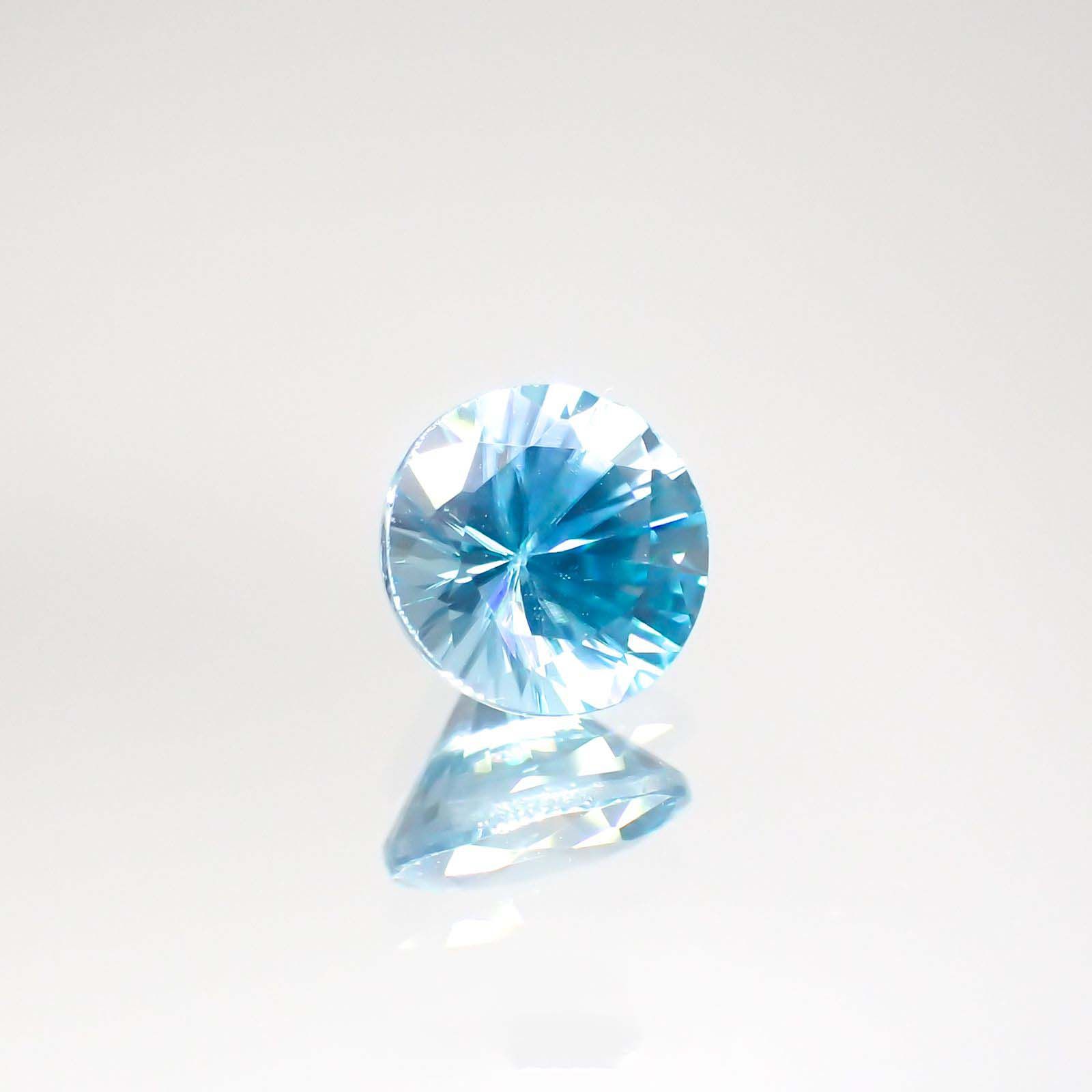 ブルージルコン(宝石名ジルコン) カンボジア産 1.21ct 識別済[211013439]6×6mm前後