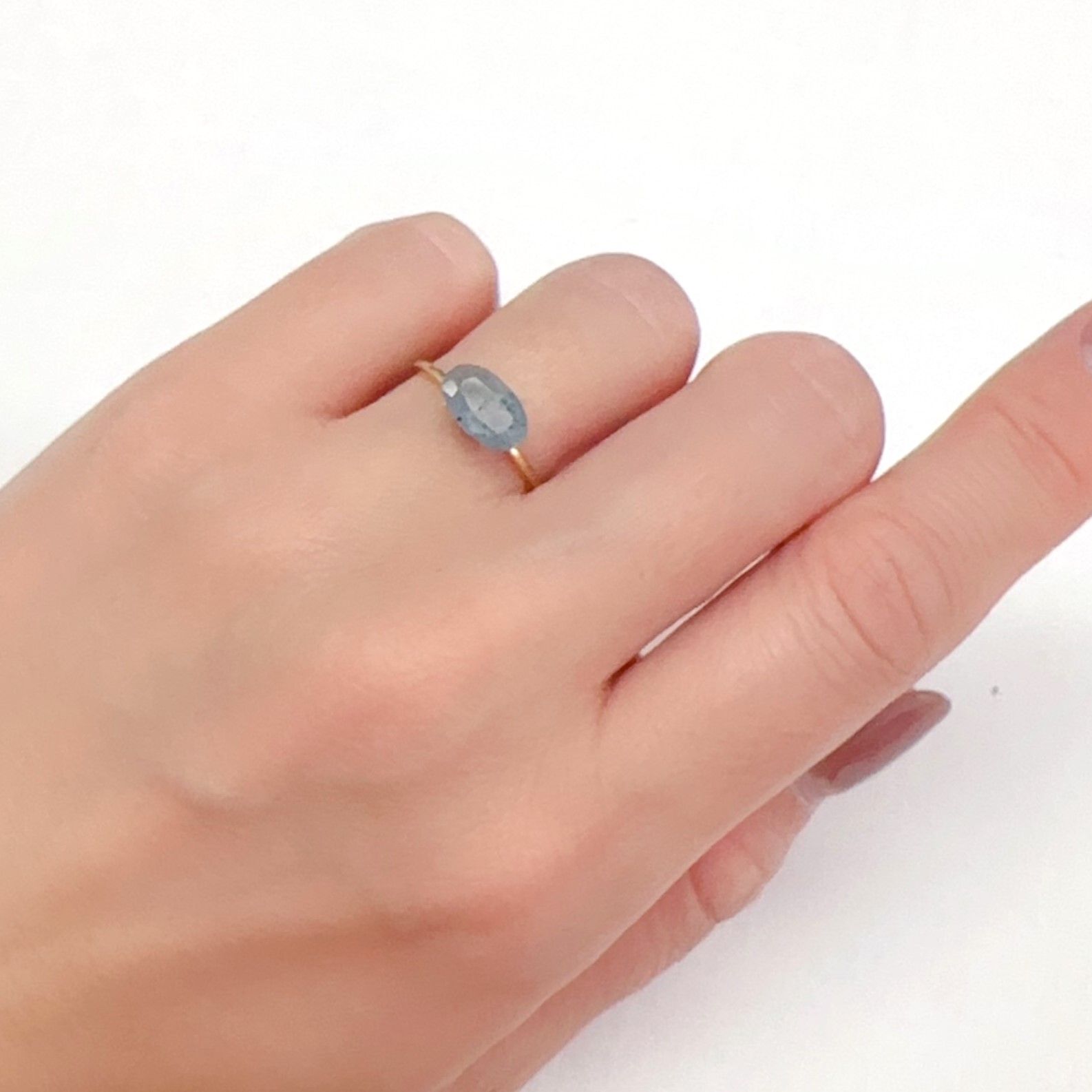 ラズライトインクォーツ アフガニスタン産 1.23ct[240125847]9.2x5.6mm前後