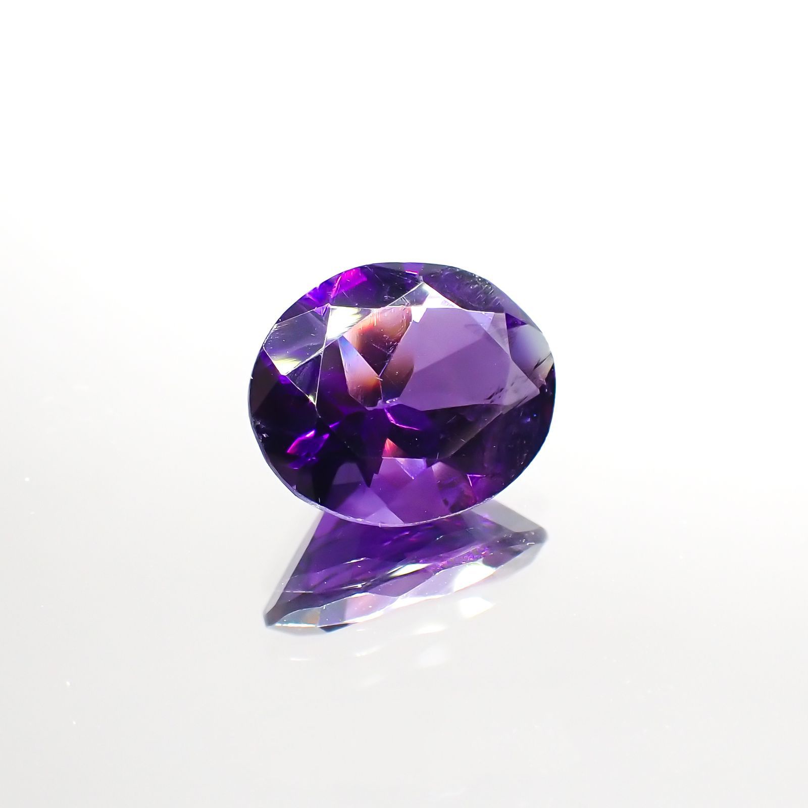カラーシフトアメジスト(宝石名アメシスト)ブラジル/ウルグアイ産 3.72ct 識別済[220113974]12.1x10mm前後