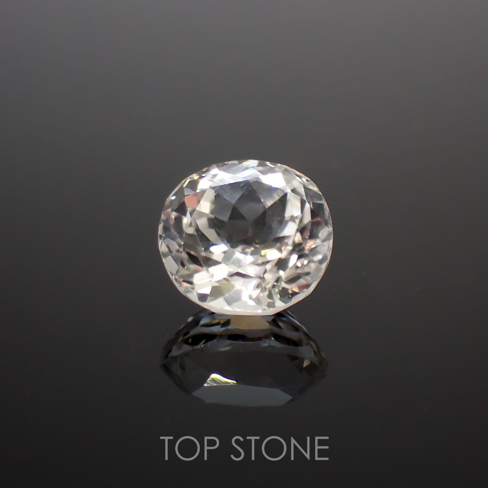 スポジュミン(宝石名スポジュミン)アフガニスタン産 4.71ct 識別済[211113704]10x9.7mm前後