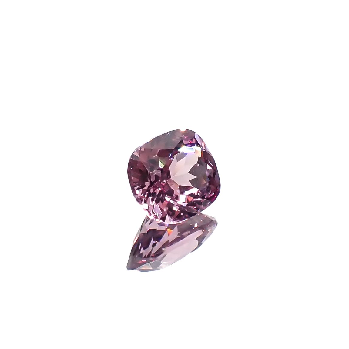 特別セーフ ドラゴンガーネット 0.87ct[240326658]5.9x5.1mm タンザニア産 イヤリング・ノンホールピアス
