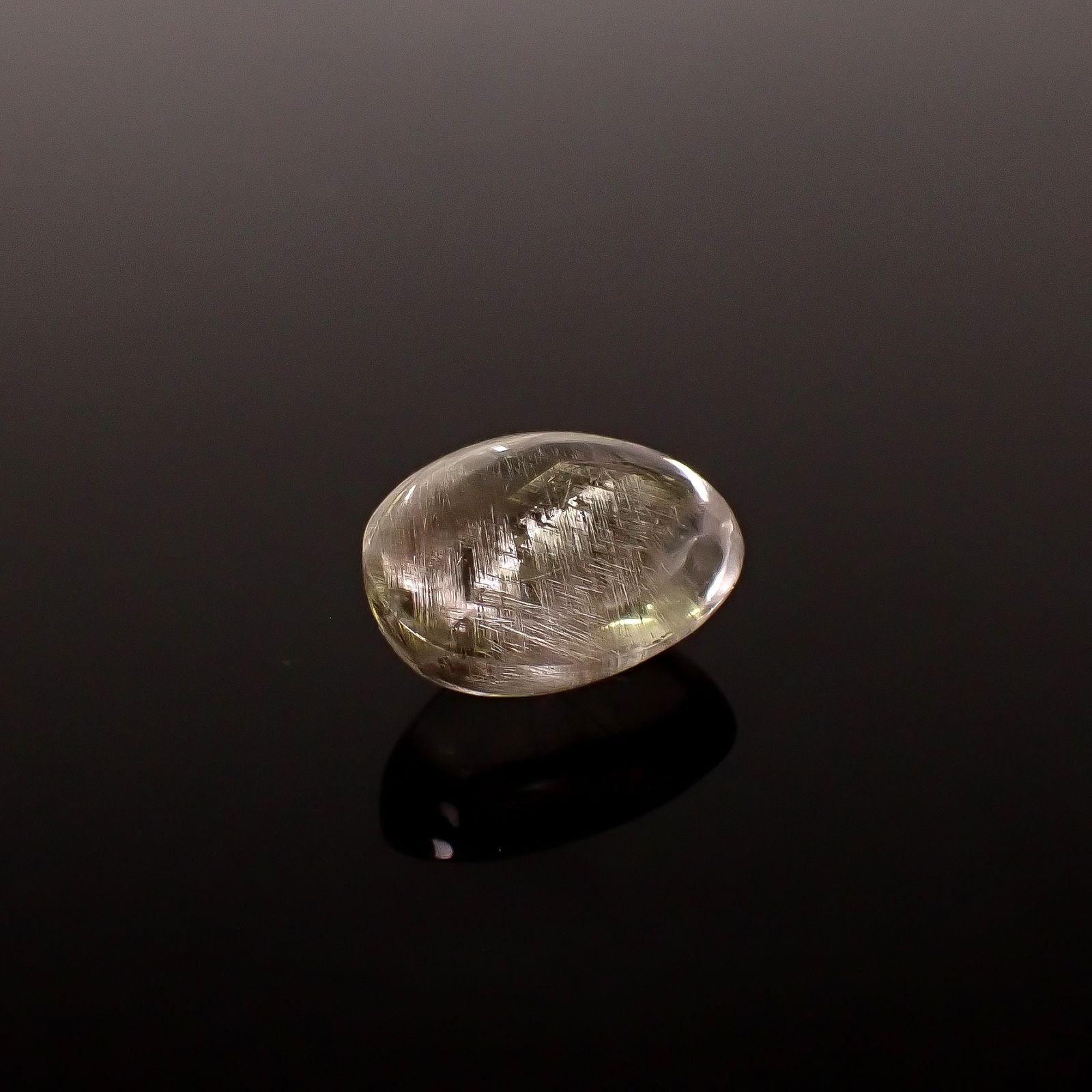 プラチナクォーツ ブラジル産 27.04ct / 22x16.6mm前後 [260131608]