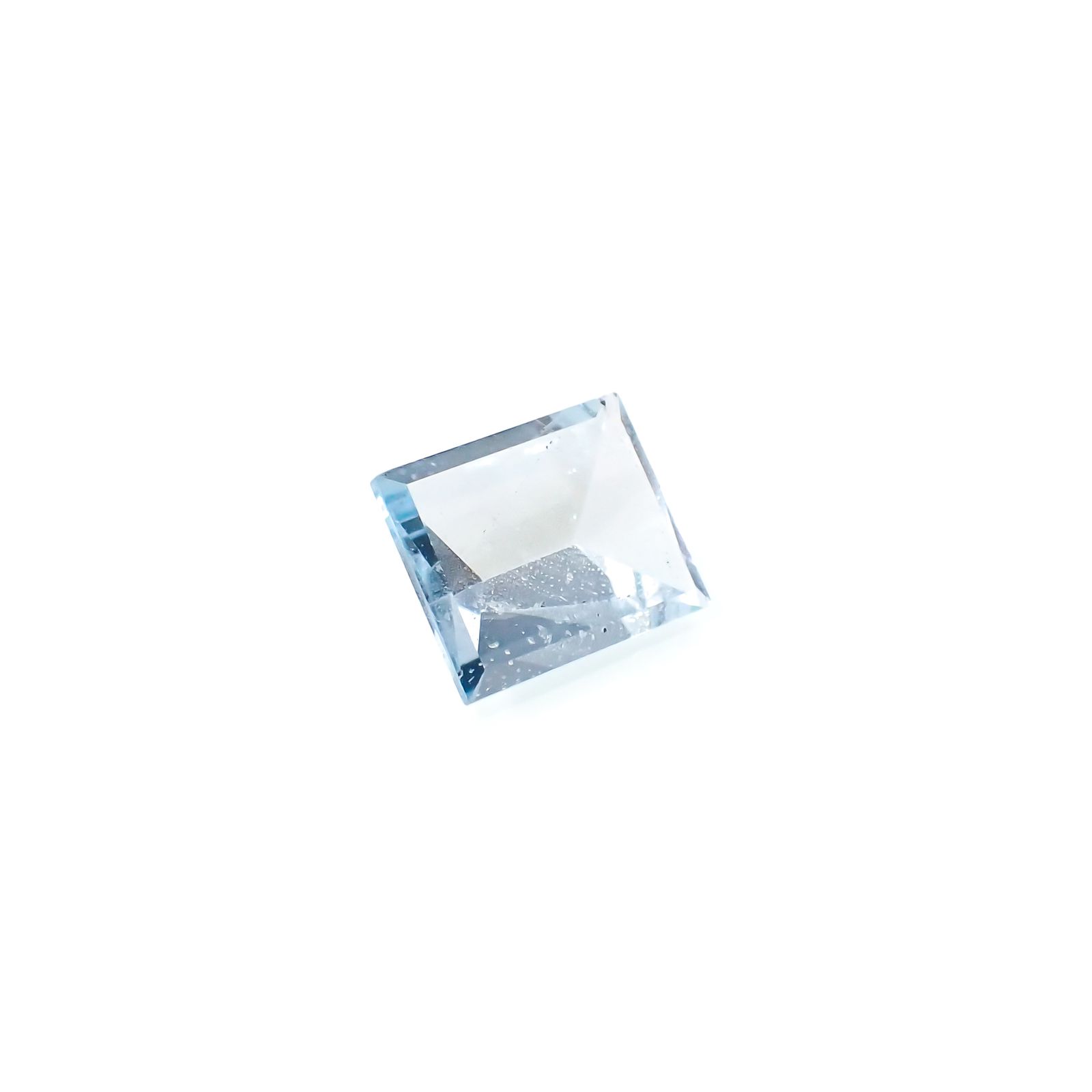 ◇ミラーカット◇アクアマリン モザンビーク産 1.97ct[240226104]9x7.3mm前後
