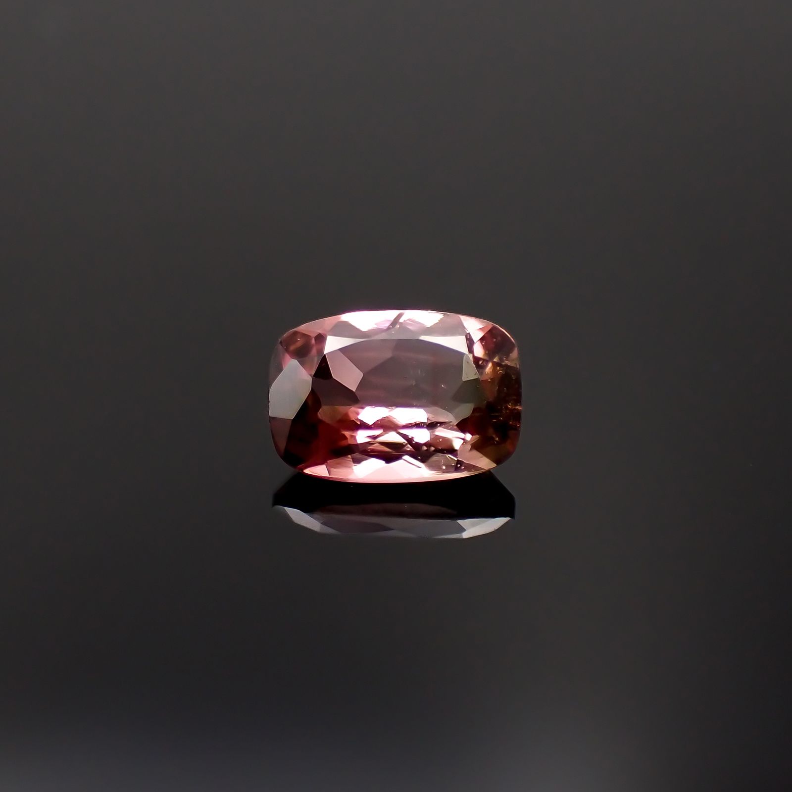 バイカラートルマリン コンゴ産 1.19ct[231224496]8x5mm前後