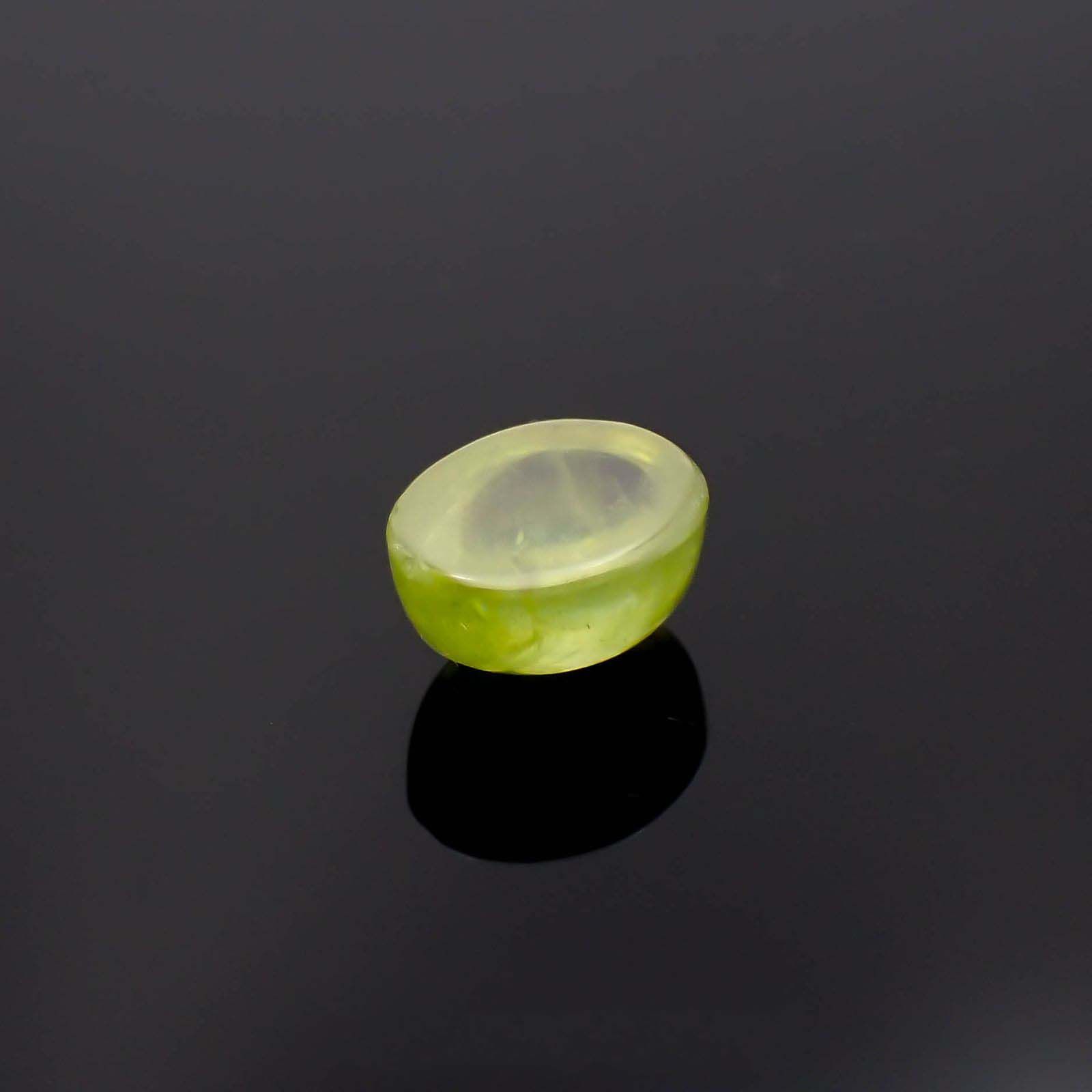 スフェーン マダガスカル産 4.35ct[230220639]9.9x7.9mm前後