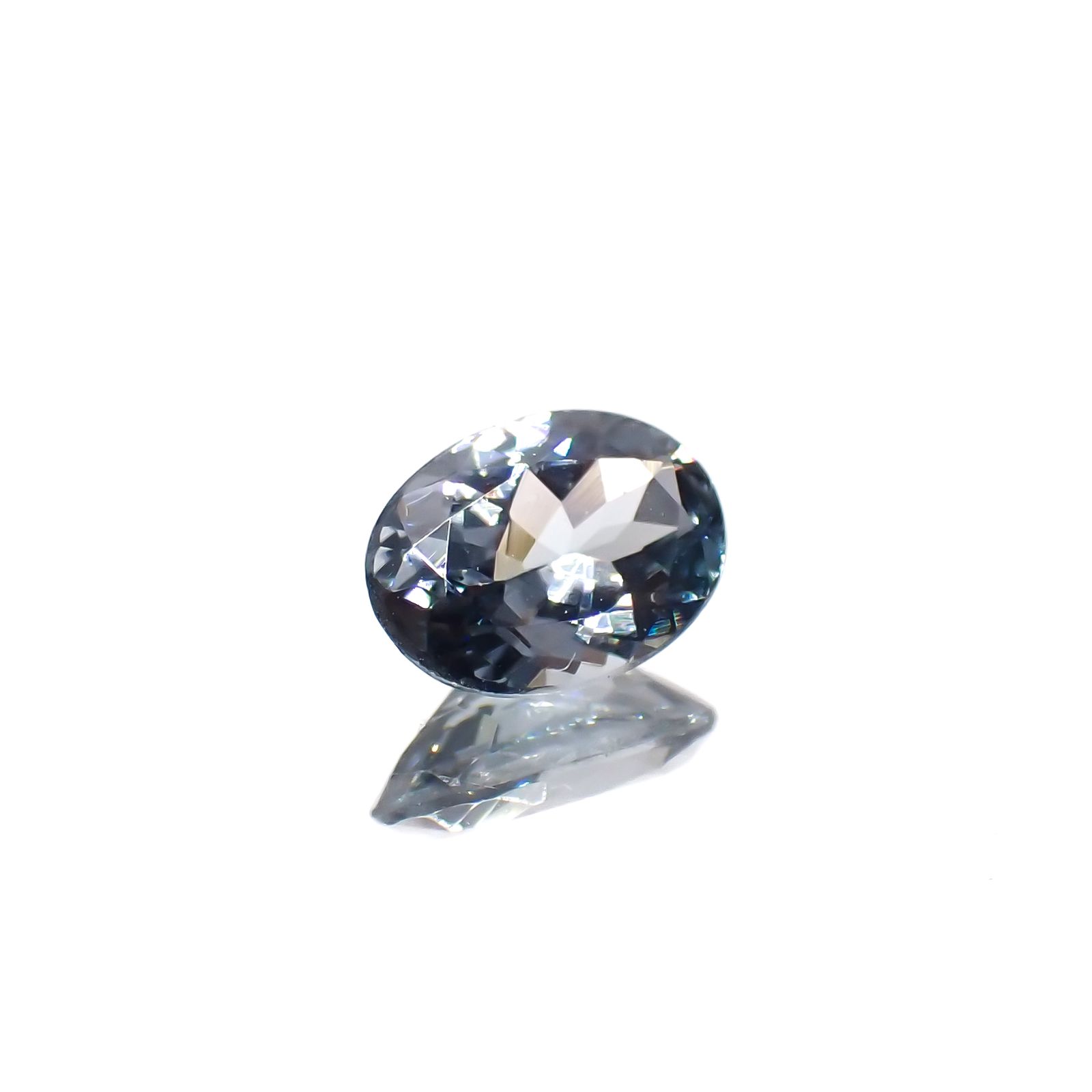 グレースピネル タンザニア産 0.87ct[230421549]7x5.1mm前後