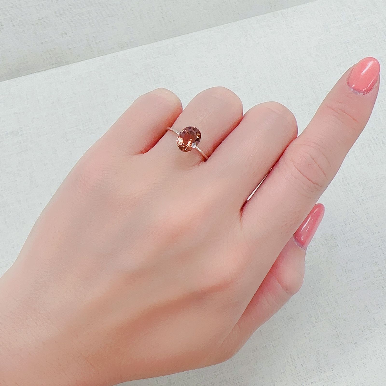 オレンジトルマリン(宝石名トルマリン)コンゴ民主共和国産 1.56ct 識別済[230320851]8.5x6.6mm前後