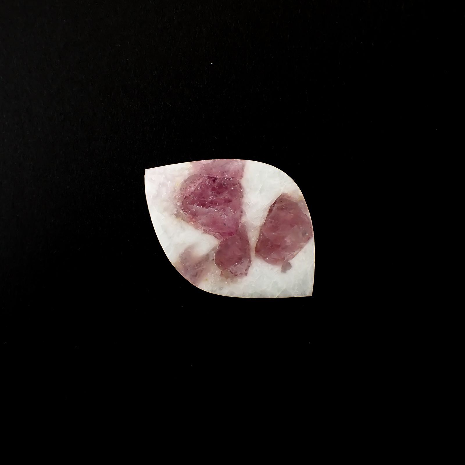 マトリックストルマリン(トルマリンインフェルドスパー) ブラジル産 23.08ct / 37.2x25.9mm前後 [220716875]