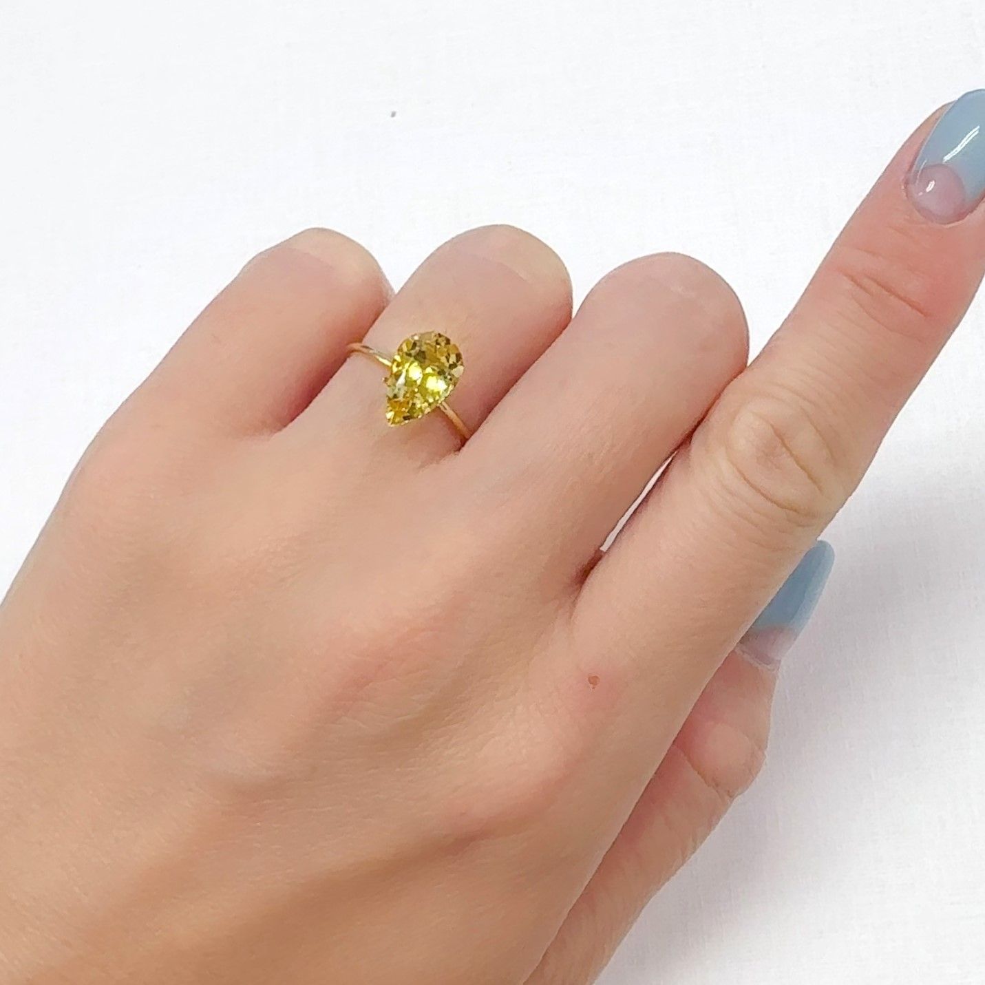 イエローベリル ブラジル産 1.83ct[240728551]11.2x7mm前後