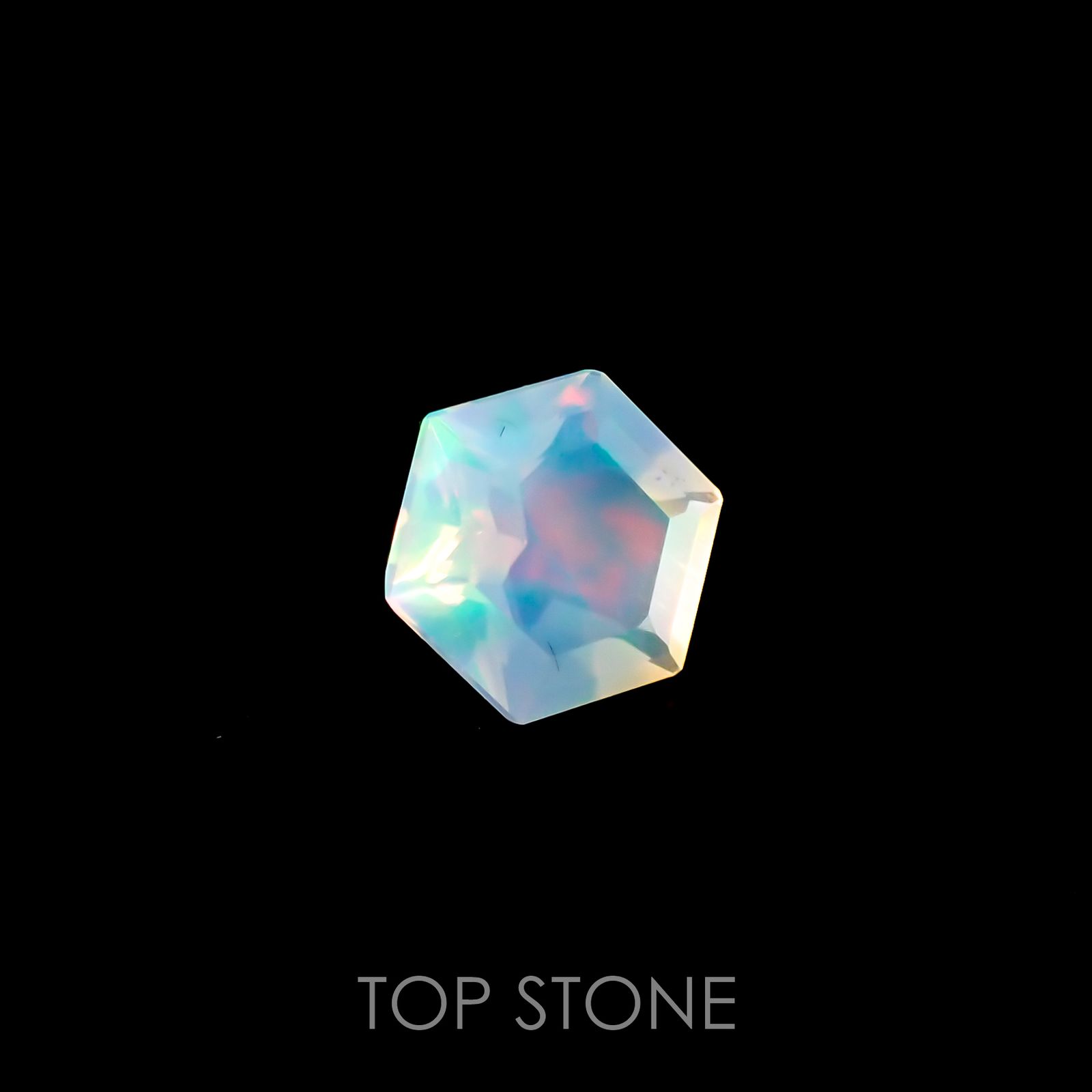 ◇ヘキサゴンカット◇エチオピアオパール(宝石名オパール) エチオピア産 0.41ct 識別済[210611041]5.5×5.4mm前後