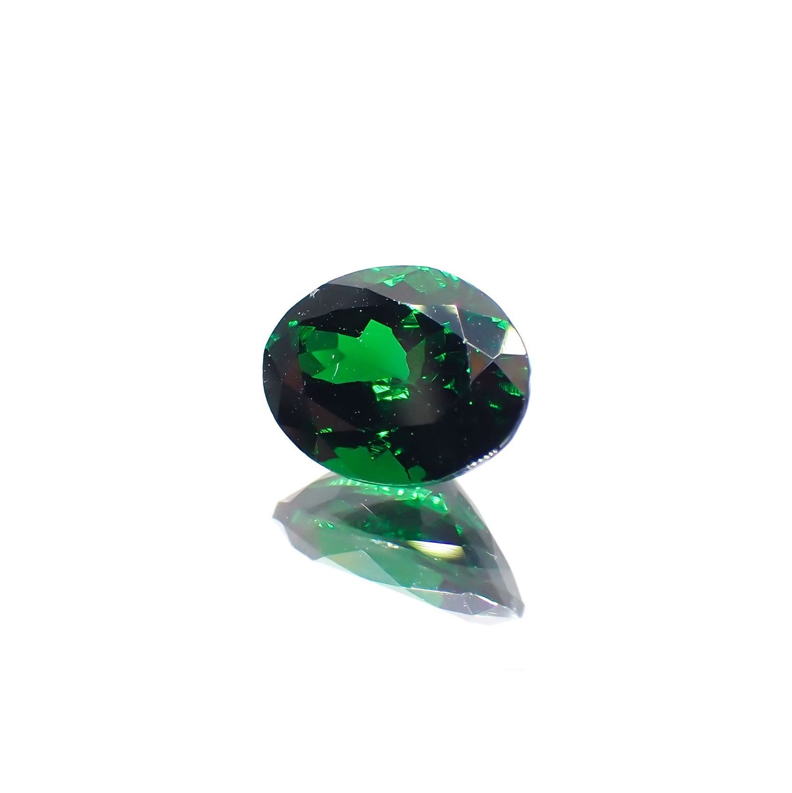 ツァボライト(宝石名グリーン グロッシュラー・ガーネット) タンザニア産 ソ付(彩珠) 1.524ct / 8.1x6.2mm前後 [210310348]
