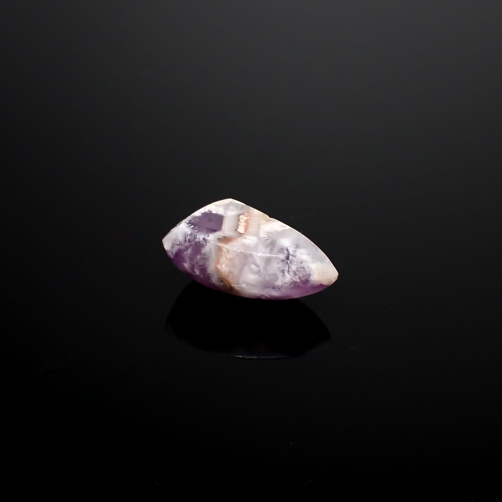 ◇フリーフォーム◇ファントムアメジスト ブラジル産 11.8ct[240527439]19.4x11.6mm前後