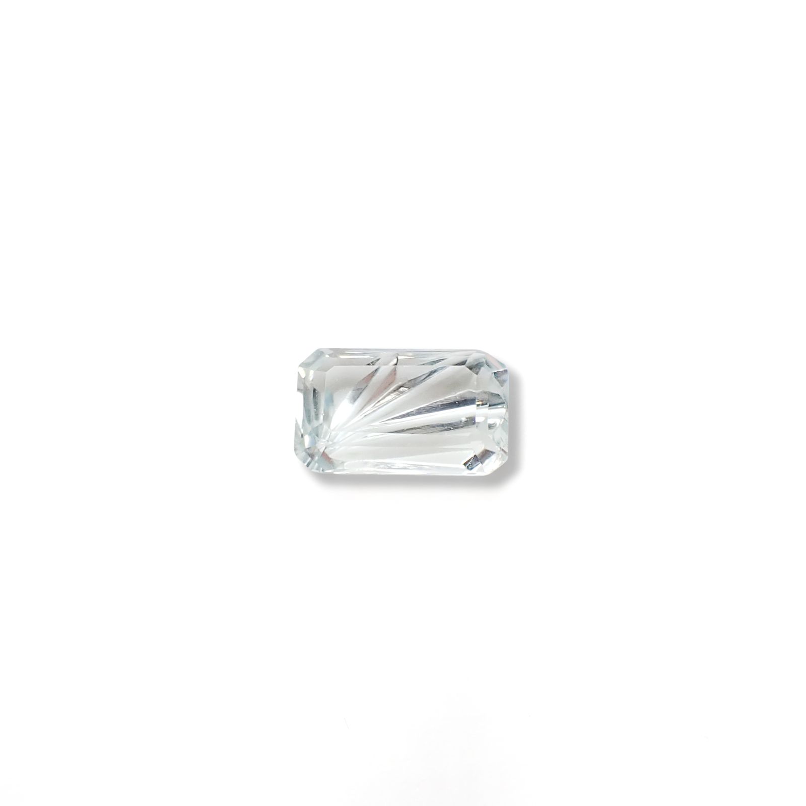 ◇甲州貴石切子Plus Three◇モンテブラサイト カード付き(宝石名モンテブラサイト)マダガスカル産 1.02ct 識別済[250630491]8.2x5.2mm前後
