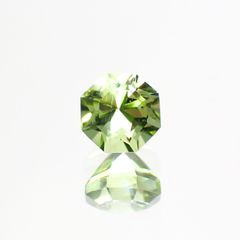 ◇オクタゴンカット◇ペリドット(宝石名ペリドット) パキスタン産 0.42ct 識別済[210913105]4.1×4mm前後