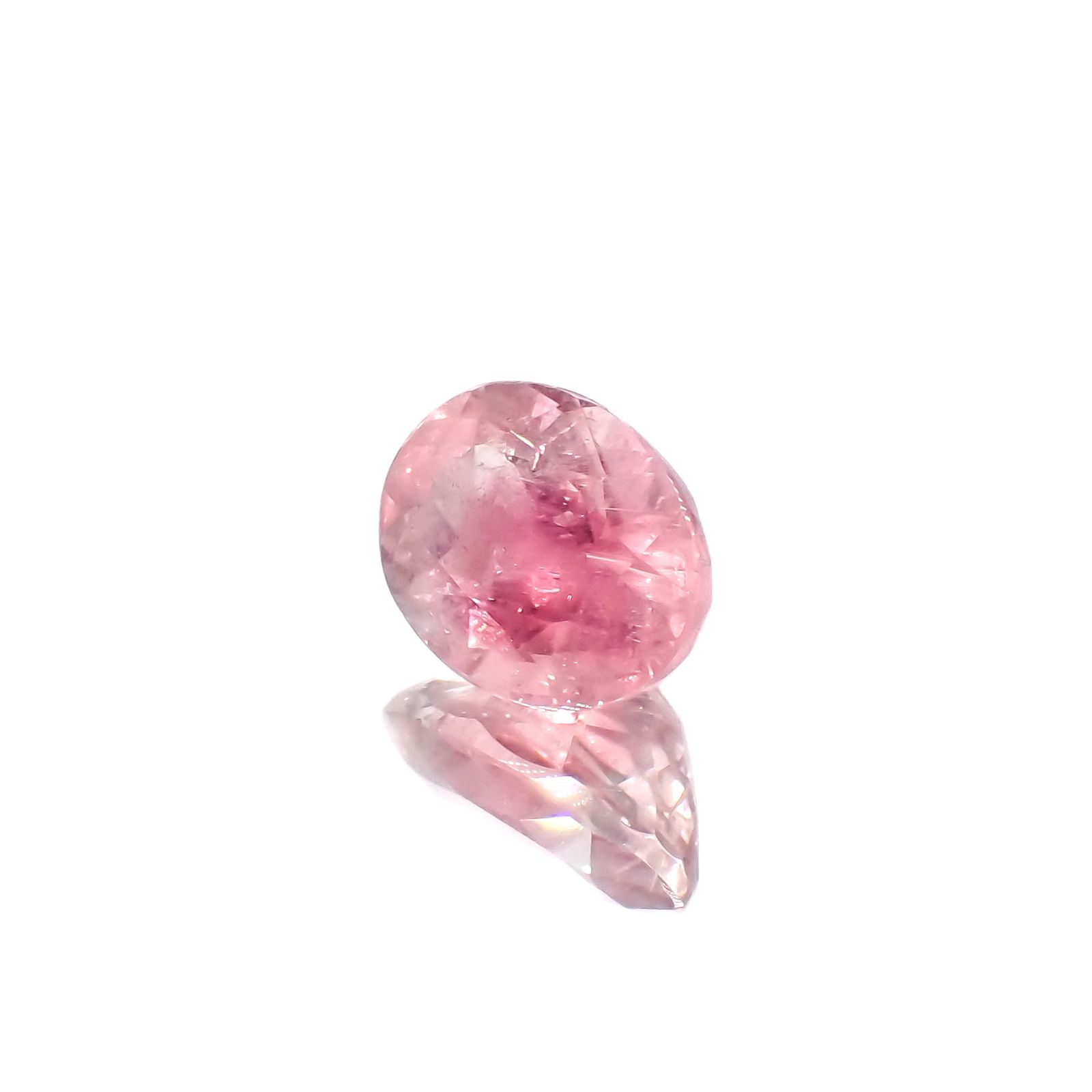 ピンククリスタルトルマリン(宝石名ピンク・トルマリン)コンゴ民主共和国産 1.44ct 識別済[230823228]8.1x6.1mm前後