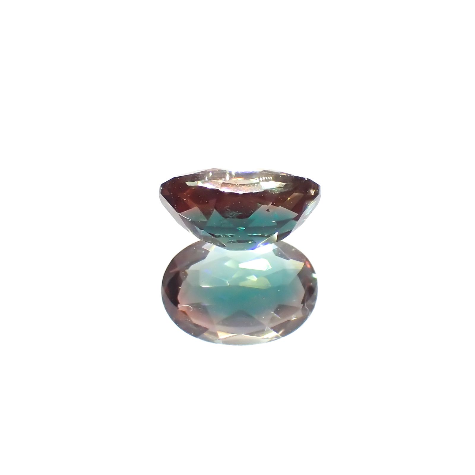 カラーチェンジアンデシン モンゴル産 0.71ct[230421477]6.9x5mm前後