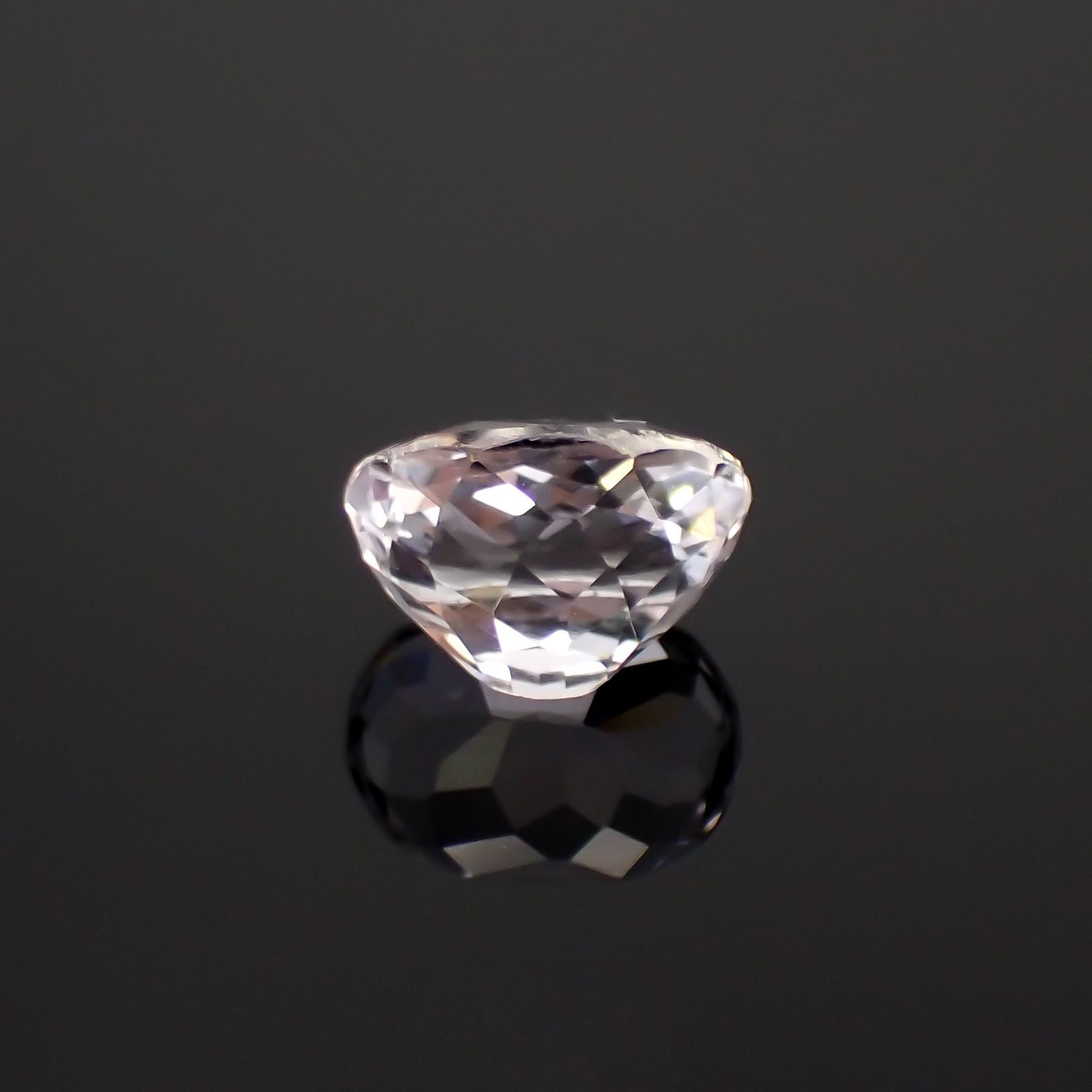 クンツァイト アフガニスタン産 2.18ct[240219608]8.5x6.2mm前後