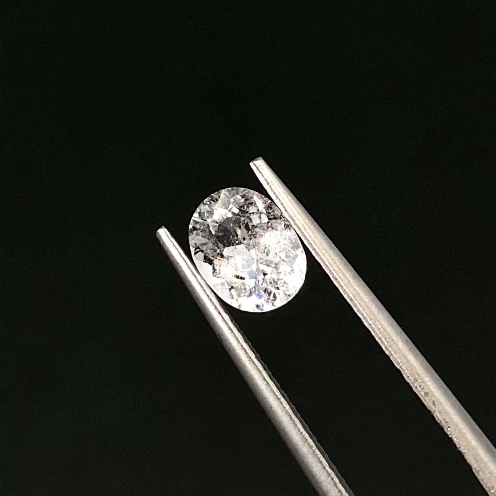 フェナカイト(宝石名フェナカイト)マダガスカル産 0.82ct 識別済