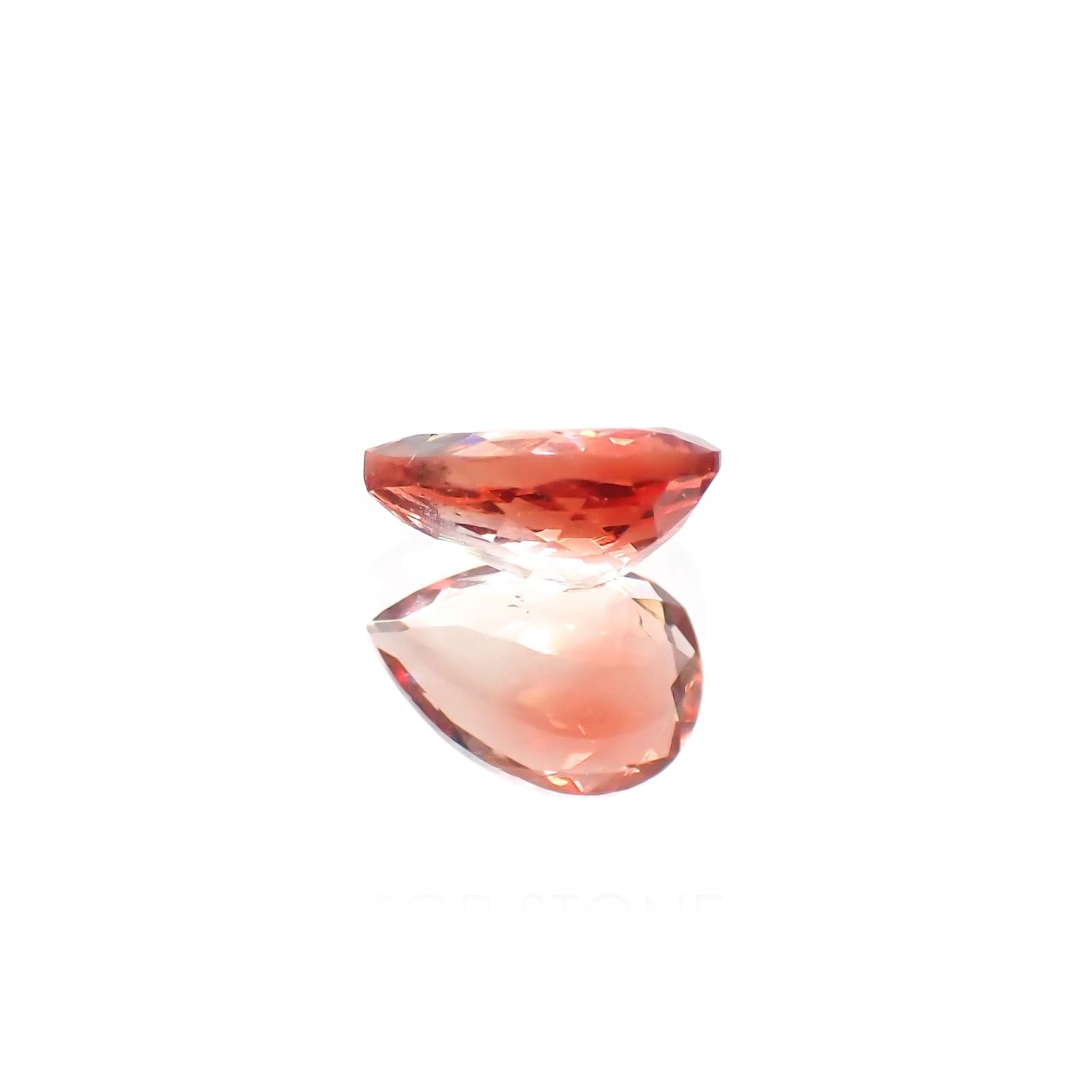 アンデシン(宝石名アンデシン)チベット産 識別済 0.92ct / 8.1x5.6mm