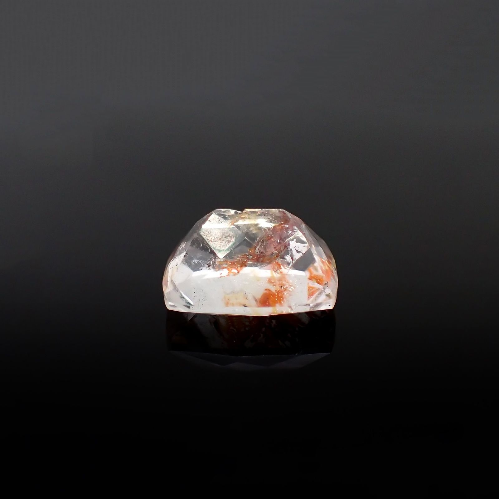 オーロラクォーツ ブラジル・ミナスジェライス産 4.63ct / 11.6x9.3mm前後 [220114377]