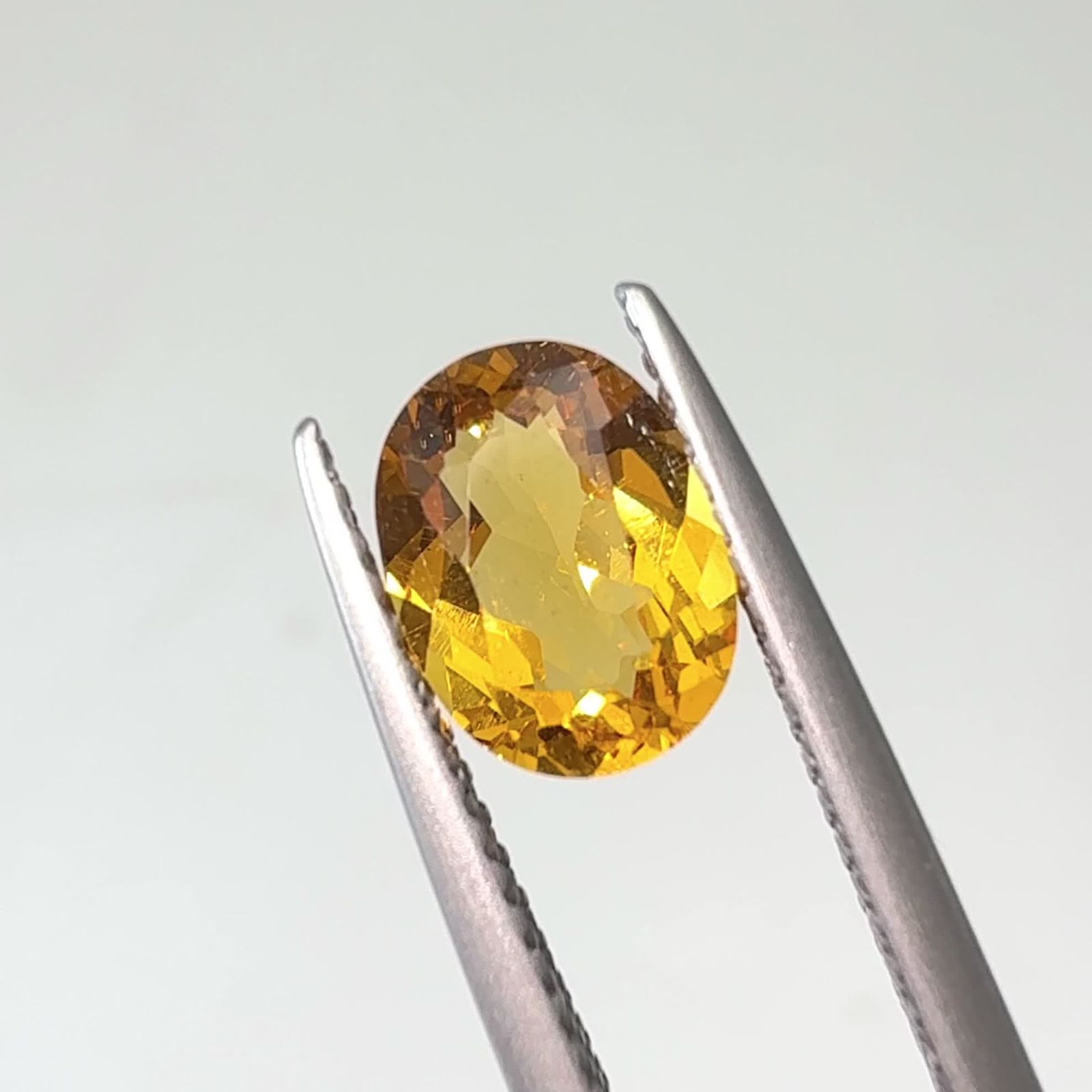 ゴールデンベリル(宝石名ゴールデン・ベリル)ブラジル産 識別済 1.15ct