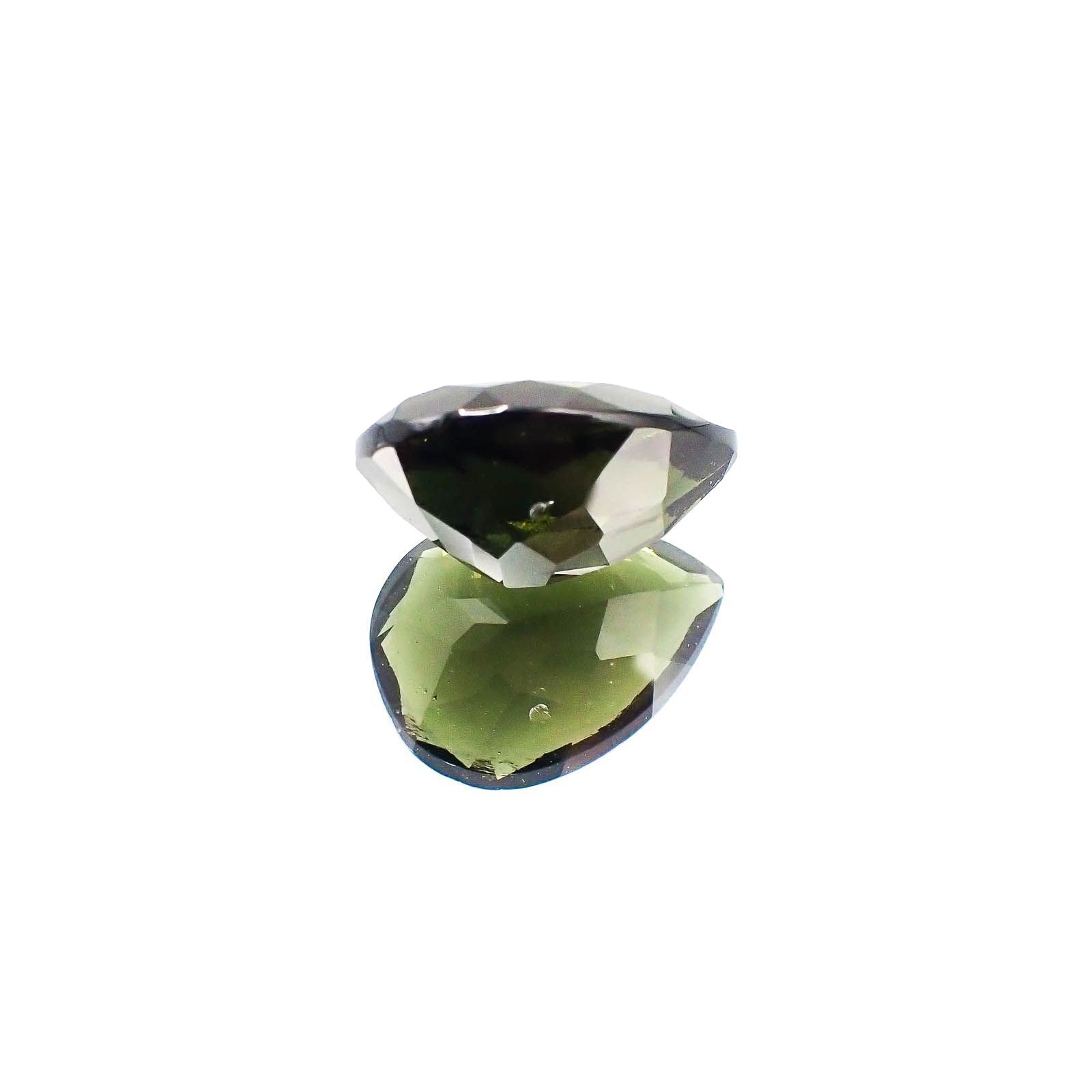 <ランダムセレクト1個販売> モルダバイト(宝石名モルダバイト) ペアシェイプカット 発見地：旧チェコスロバキア 12.50ct前後 識別済[20073978]20×15mm前後