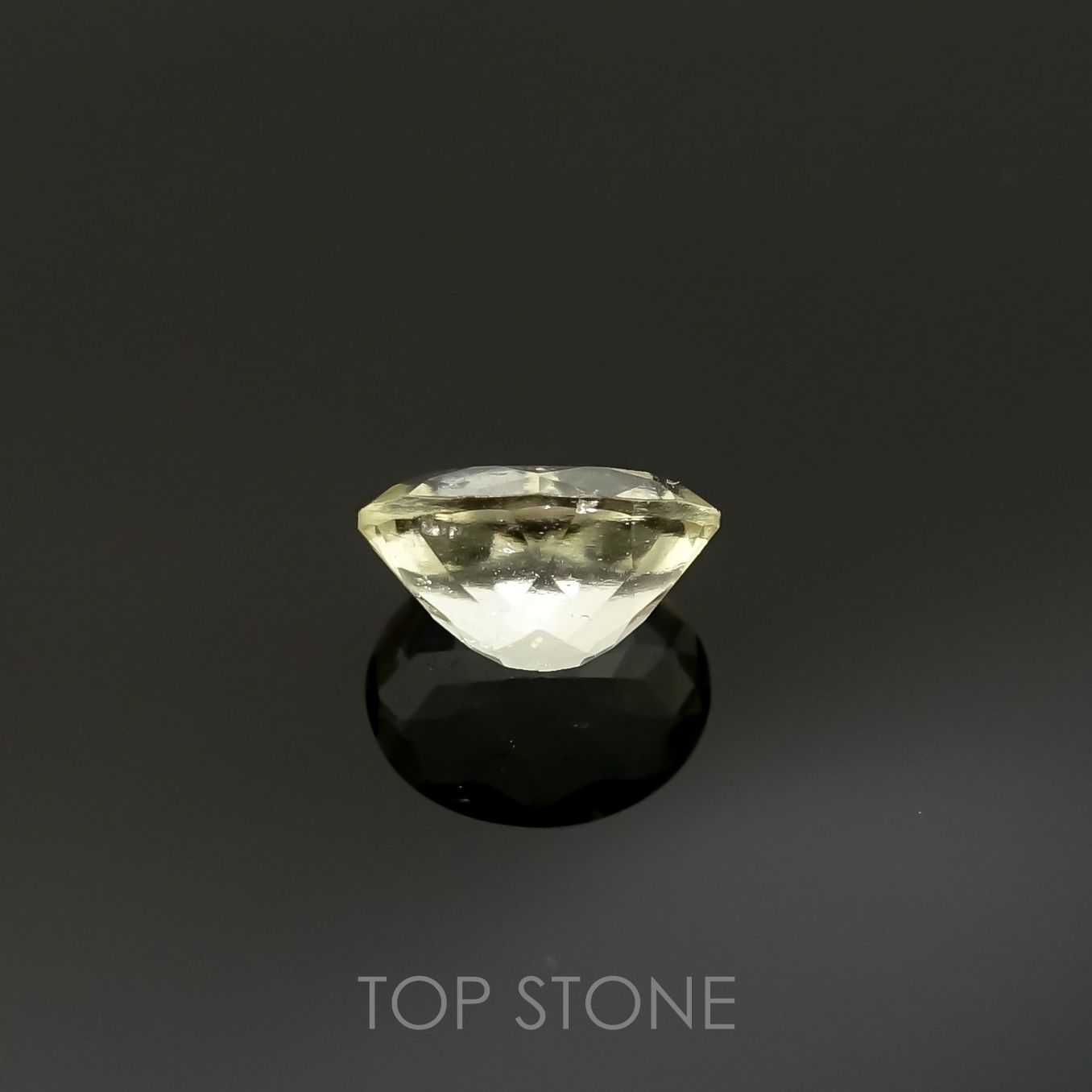 リビアングラス(宝石名インパクトガラス(衝撃溶融ガラス))エジプト・リビア砂漠産 2.00ct 識別済[220415648]10.1x8mm前後