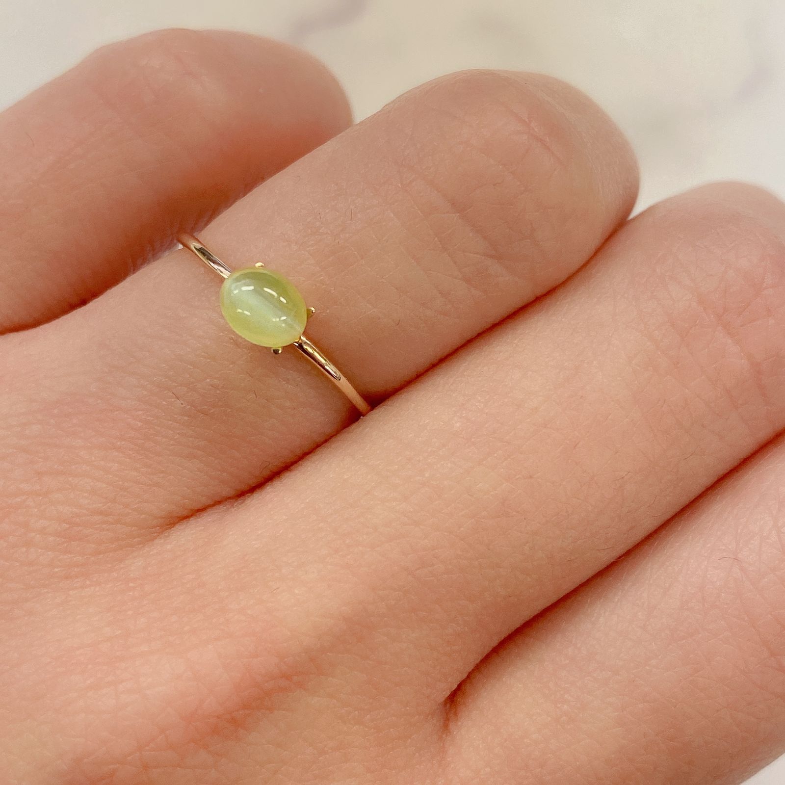 クリソベリルキャッツアイ(宝石名クリソベリル・キャッツアイ) スリランカ産 0.85ct 識別済[20084683]5.3×4.4mm前後