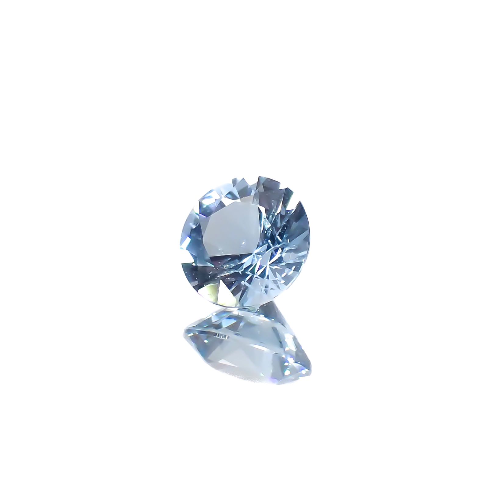 アクアマリン(宝石名アクアマリン)モザンビーク産 0.29ct 識別済[230421762]4.5x4.5mm前後