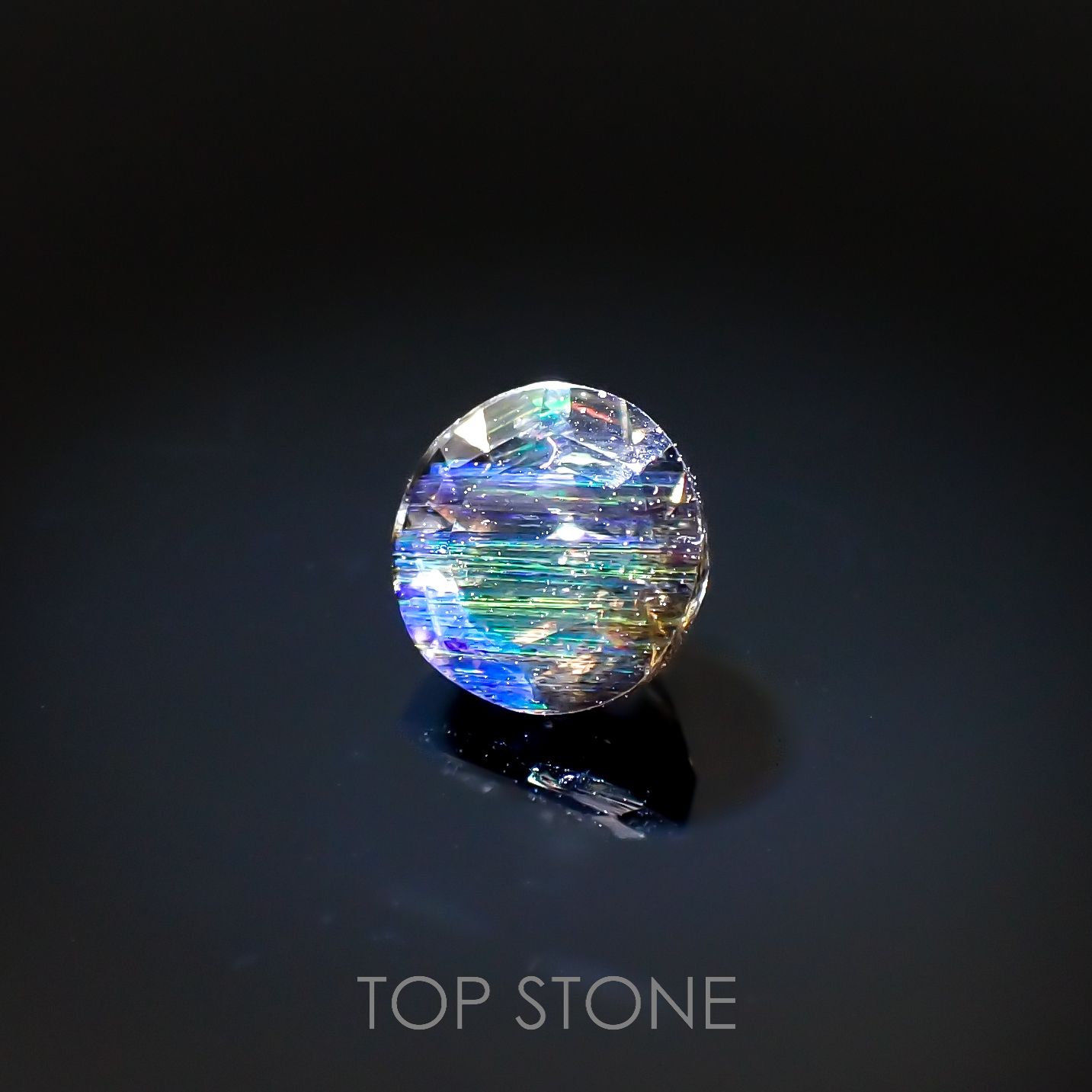 レインボースキャポライト ブラジル産 0.46ct[221018328]4.9x4.8mm前後