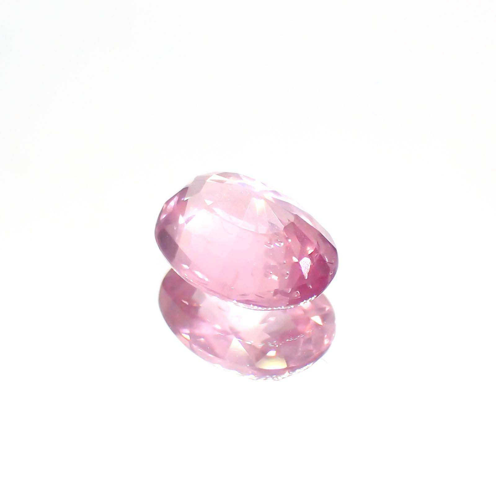 ピンクスピネル(宝石名ピンク・スピネル)タンザニア産 1.306ct ソ付(彩珠)[230722577]7.7x5.9mm前後