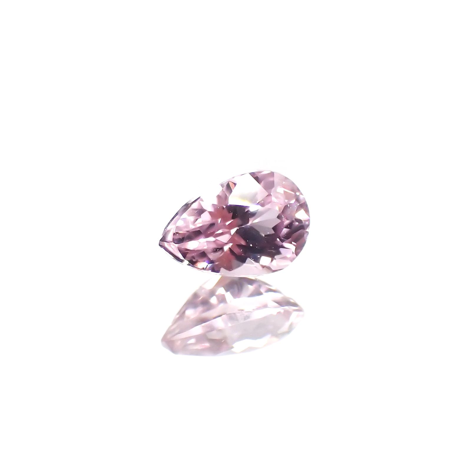 カラーシフト ピンクダイアスポア(宝石名ダイアスポア) アフガニスタン産 0.48ct 識別済[210912426]6×3.9mm前後
