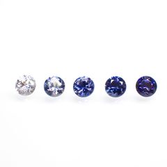ベニトアイト カラーグラデーション5個セット アメリカ・カリフォルニア州サンベニト産 0.28ct(5pcs合計)[220616631]2.3x2.3mm前後