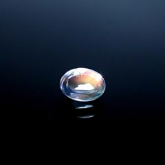 ◇バフトップカット◇レインボームーンストーン(宝石名ラブラドライト)マダガスカル産 識別済 0.59ct / 5.9x4.6mm前後 [250931037]