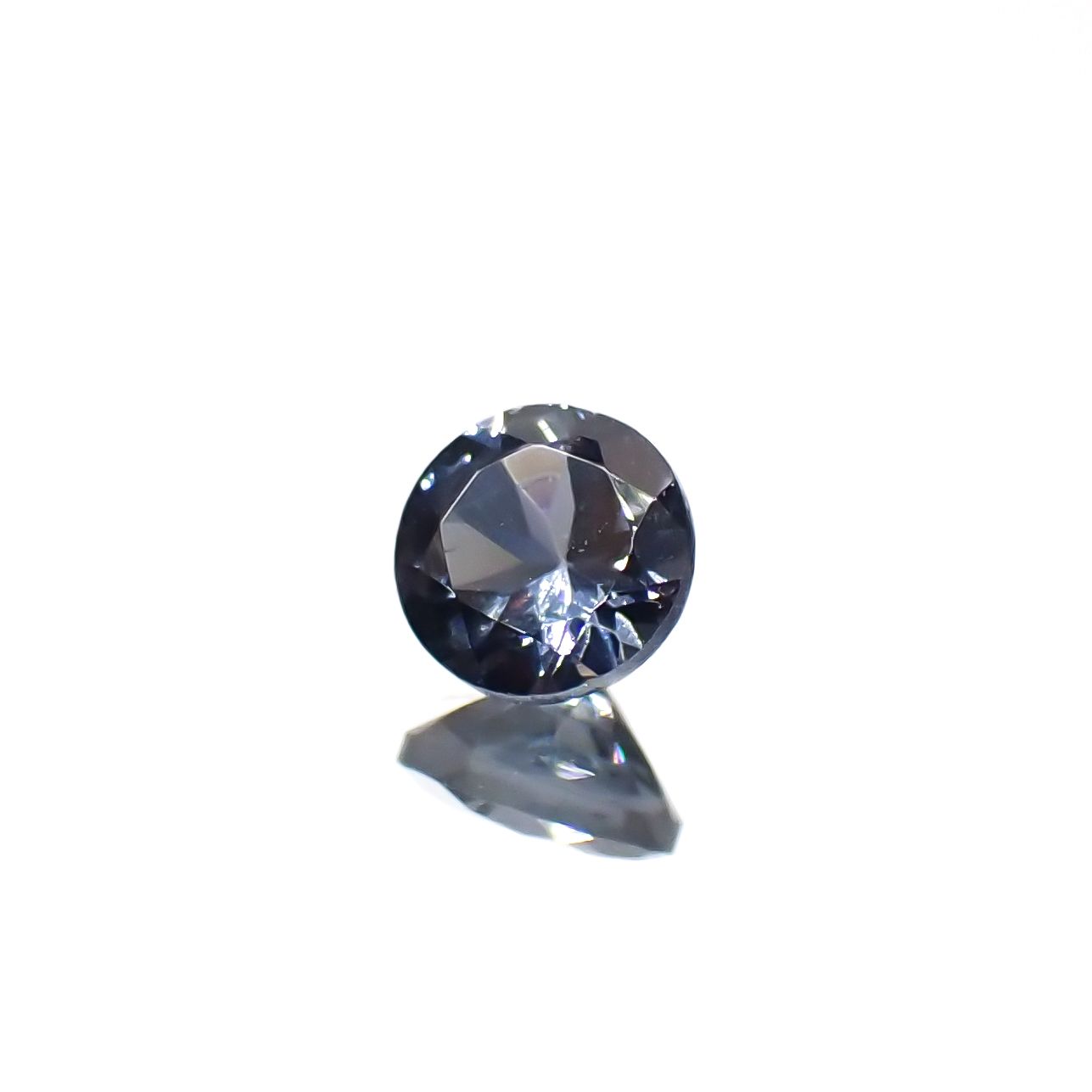 ブルーイッシュグレースピネル タンザニア産 0.28ct[231224880]3.9x3.9mm前後