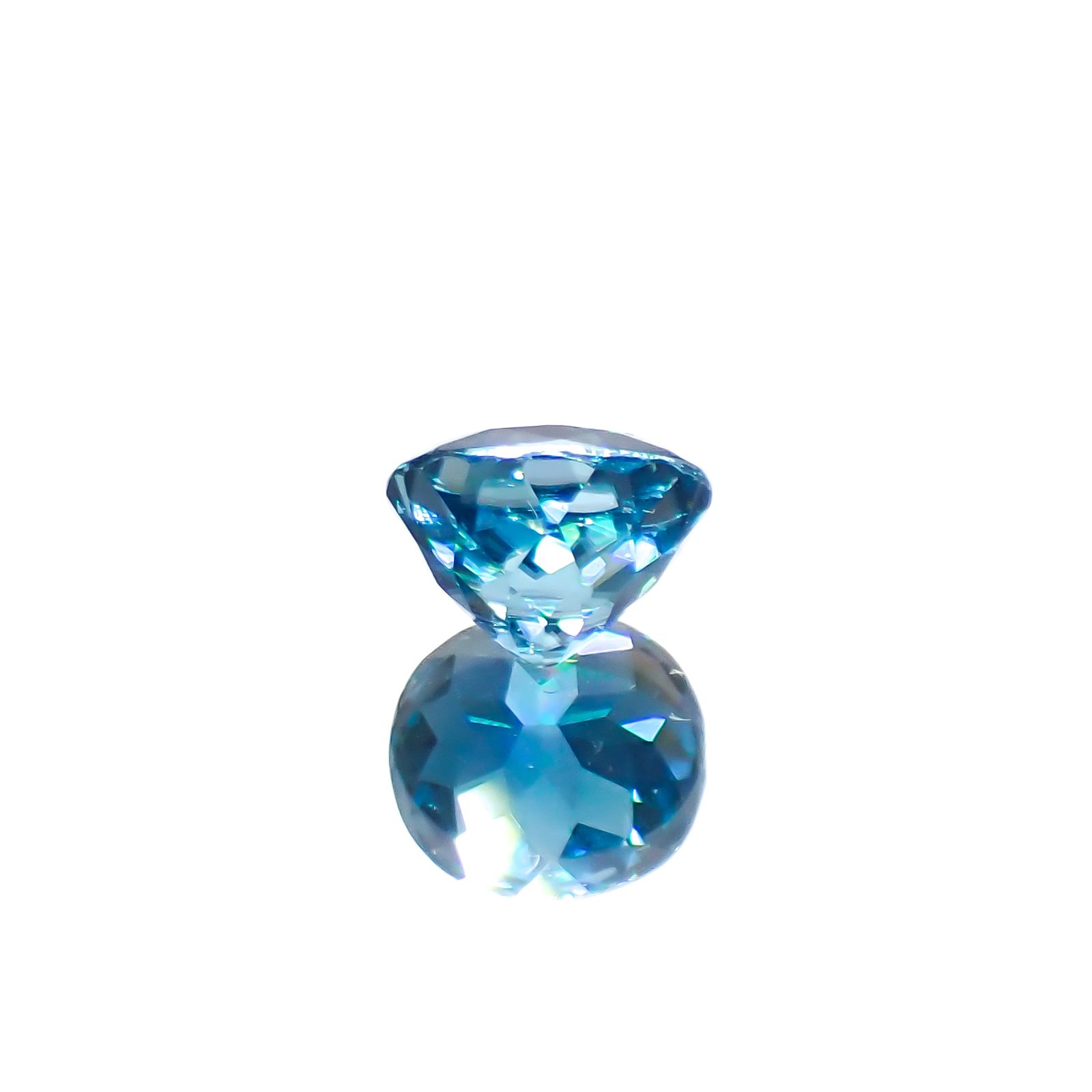 ラタナキリブルージルコン カンボジア産 1.39ct[240728494]6.1x5.6mm前後